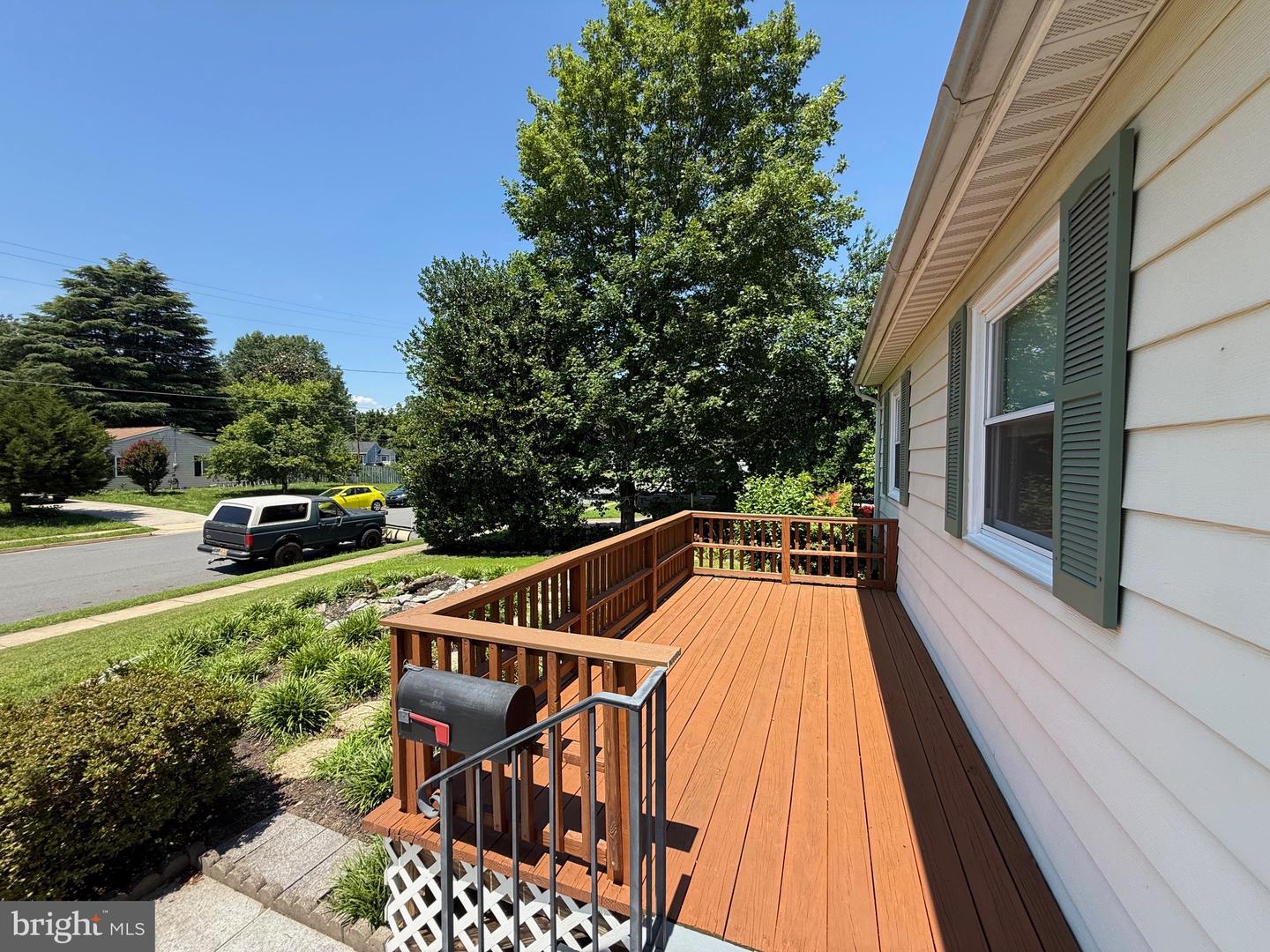 14221 FISHER AVE, WOODBRIDGE, Virginia 22191, 4 Bedrooms Bedrooms, ,2 BathroomsBathrooms,Residential,For sale,14221 FISHER AVE,VAPW2097954 MLS # VAPW2097954