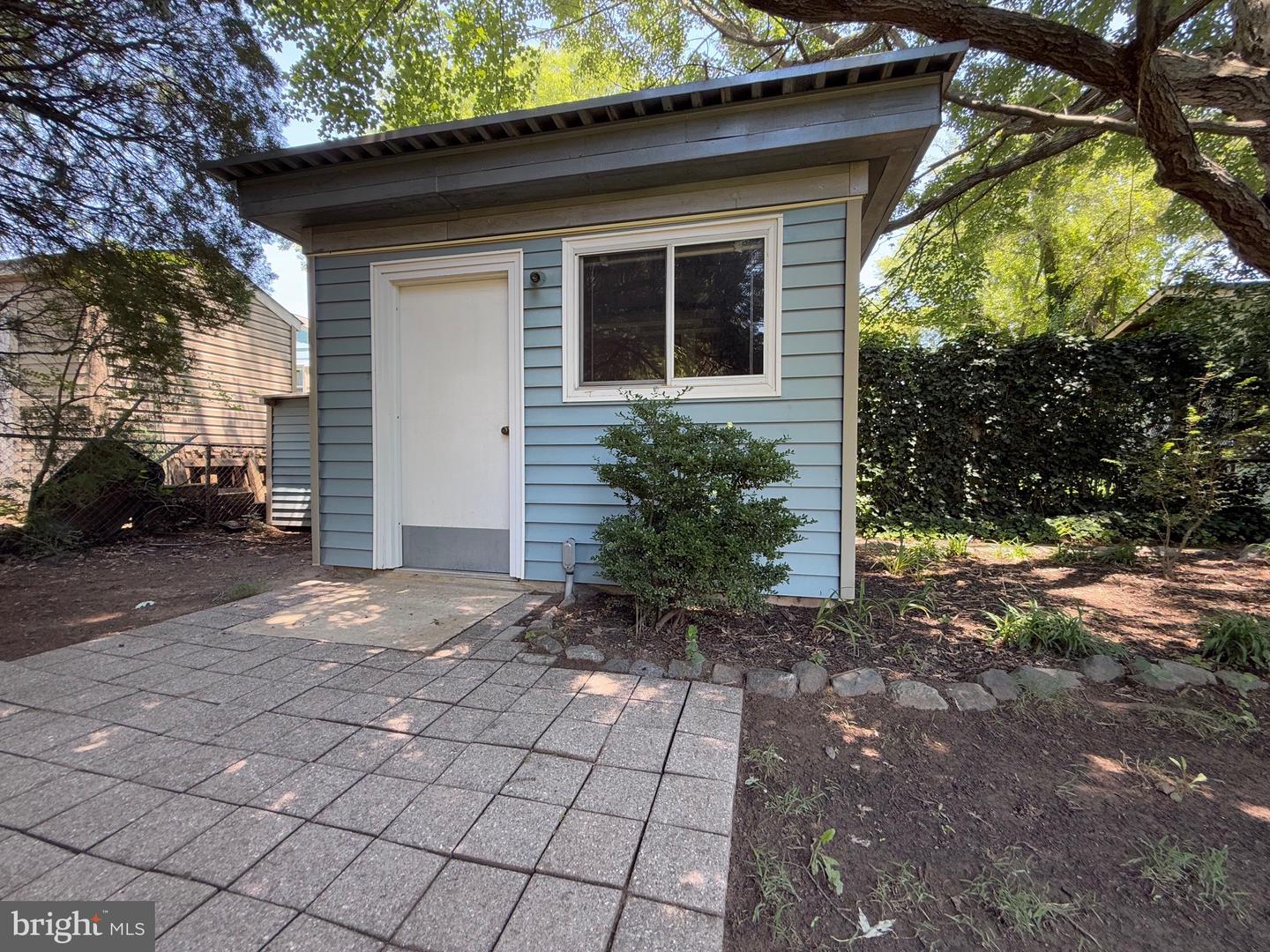 14221 FISHER AVE, WOODBRIDGE, Virginia 22191, 4 Bedrooms Bedrooms, ,2 BathroomsBathrooms,Residential,For sale,14221 FISHER AVE,VAPW2097954 MLS # VAPW2097954