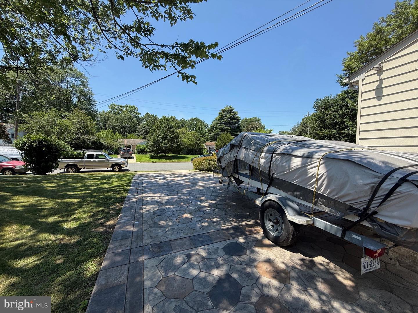 14221 FISHER AVE, WOODBRIDGE, Virginia 22191, 4 Bedrooms Bedrooms, ,2 BathroomsBathrooms,Residential,For sale,14221 FISHER AVE,VAPW2097954 MLS # VAPW2097954