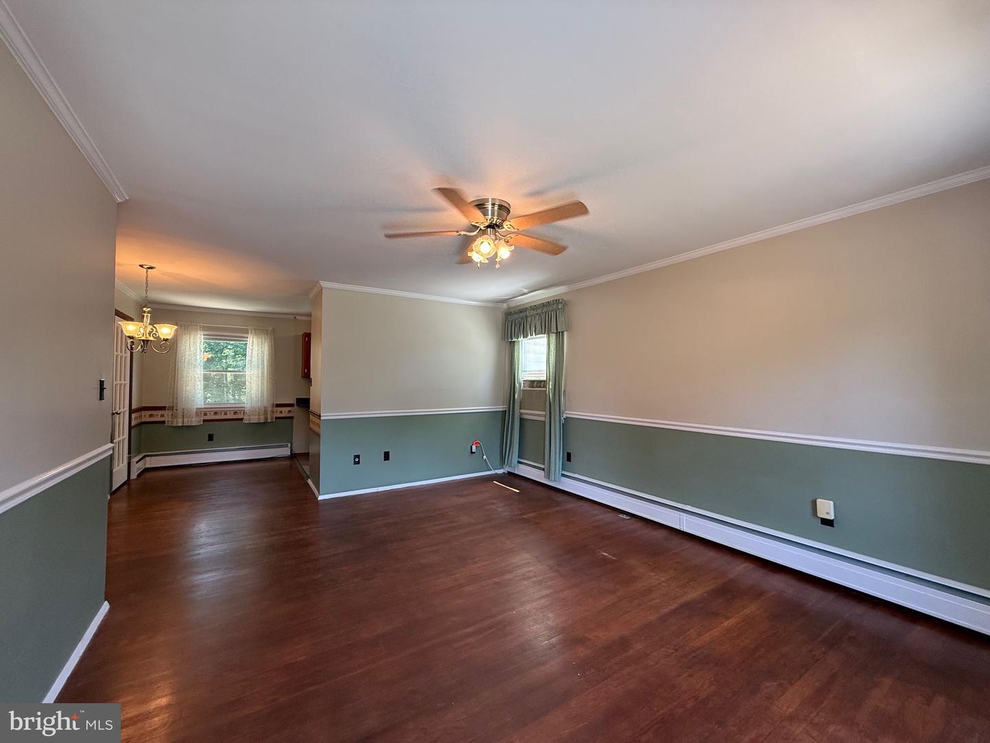 14221 FISHER AVE, WOODBRIDGE, Virginia 22191, 4 Bedrooms Bedrooms, ,2 BathroomsBathrooms,Residential,For sale,14221 FISHER AVE,VAPW2097954 MLS # VAPW2097954