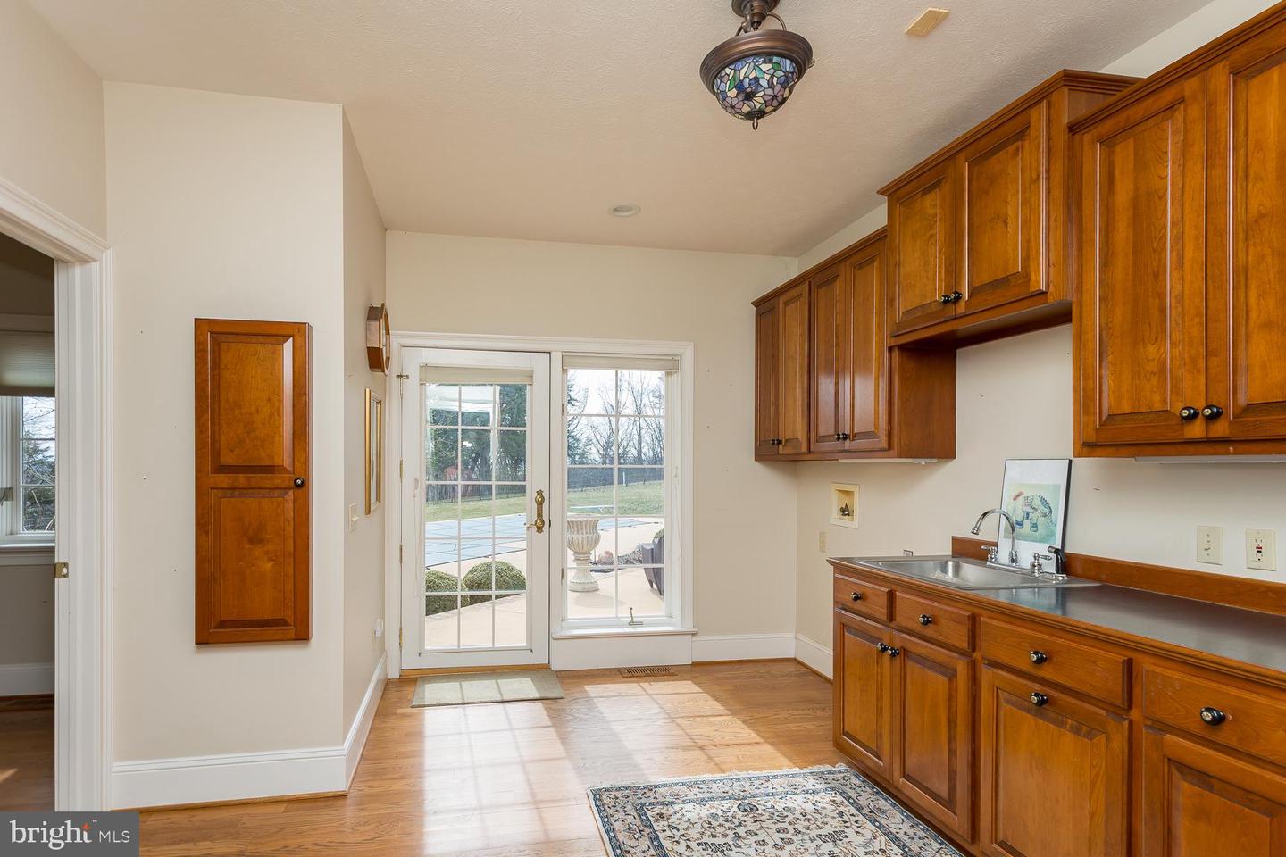 1582 N RIVER RD, MOUNT CRAWFORD, Virginia 22841, 4 Bedrooms Bedrooms, ,4 BathroomsBathrooms,Residential,For sale,1582 N RIVER RD,VARO2001686 MLS # VARO2001686
