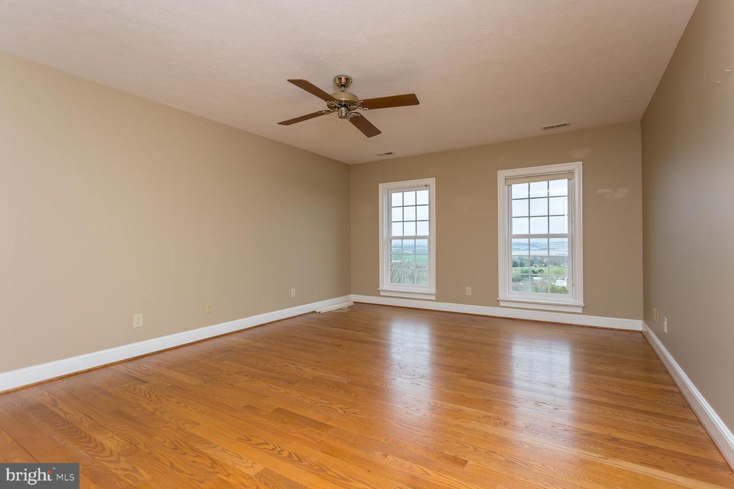 1582 N RIVER RD, MOUNT CRAWFORD, Virginia 22841, 4 Bedrooms Bedrooms, ,4 BathroomsBathrooms,Residential,For sale,1582 N RIVER RD,VARO2001686 MLS # VARO2001686