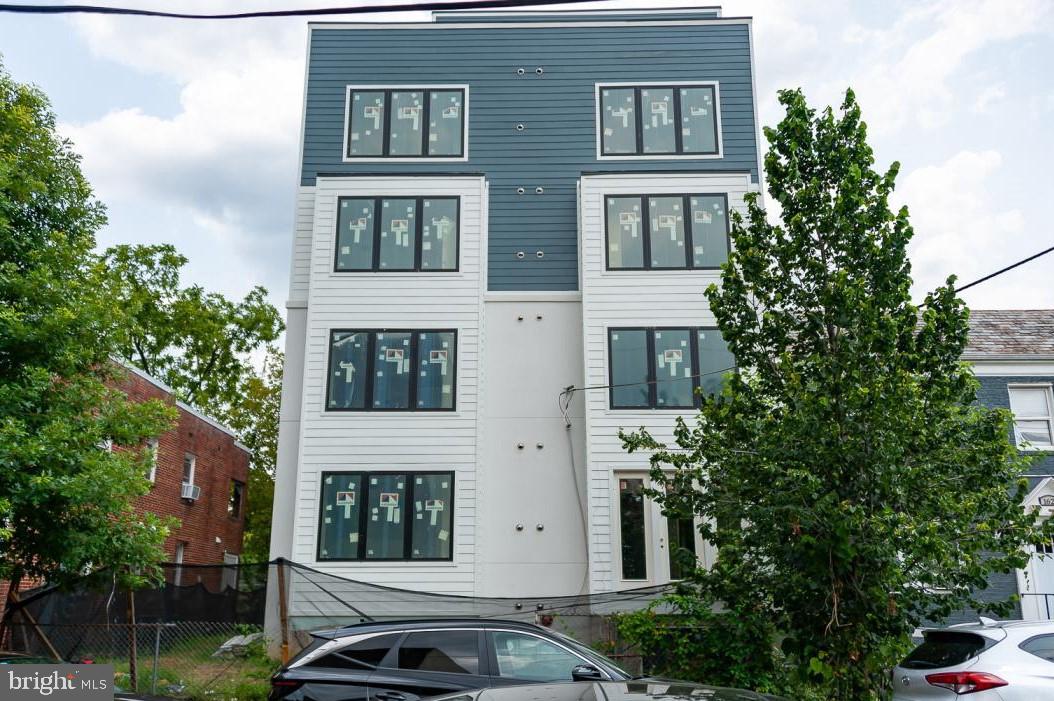 1618 21ST PL SE, WASHINGTON, District Of Columbia 20020, ,Residential,For sale,1618 21ST PL SE,DCDC2172196 MLS # DCDC2172196