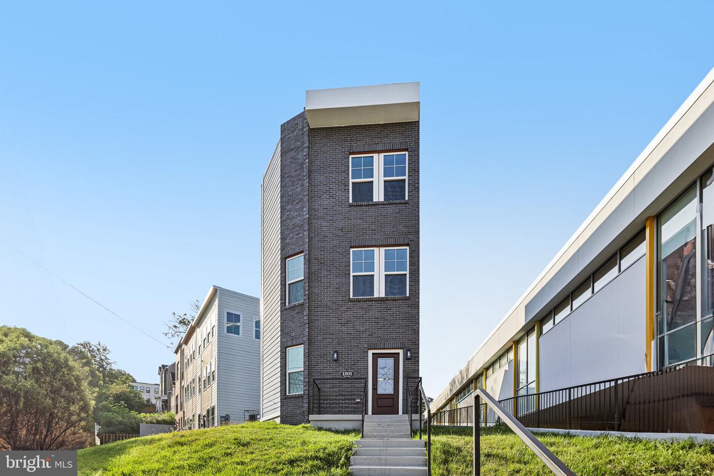 1501 ERIE ST SE, WASHINGTON, District Of Columbia 20020, 4 Bedrooms Bedrooms, ,4 BathroomsBathrooms,Residential,For sale,1501 ERIE ST SE,DCDC2173480 MLS # DCDC2173480