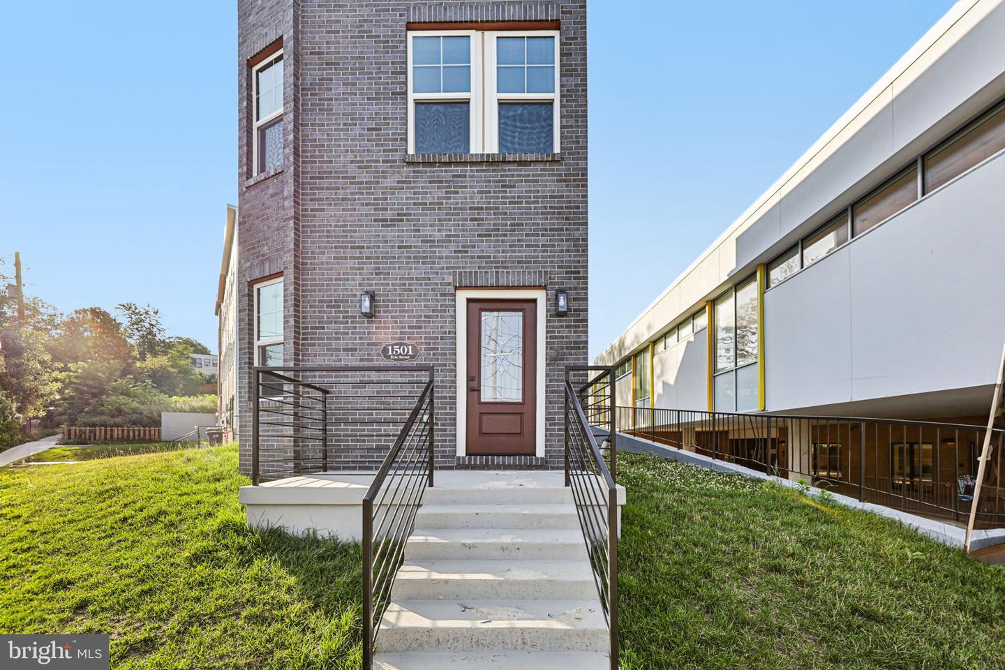 1501 ERIE ST SE, WASHINGTON, District Of Columbia 20020, 4 Bedrooms Bedrooms, ,4 BathroomsBathrooms,Residential,For sale,1501 ERIE ST SE,DCDC2173480 MLS # DCDC2173480