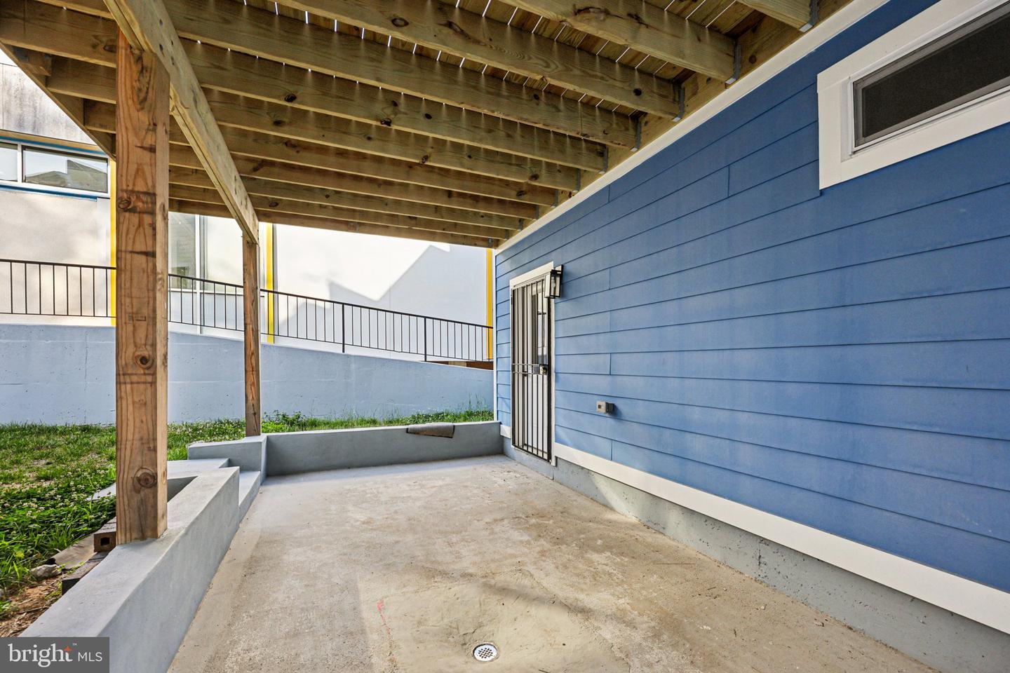 1501 ERIE ST SE, WASHINGTON, District Of Columbia 20020, 4 Bedrooms Bedrooms, ,4 BathroomsBathrooms,Residential,For sale,1501 ERIE ST SE,DCDC2173480 MLS # DCDC2173480
