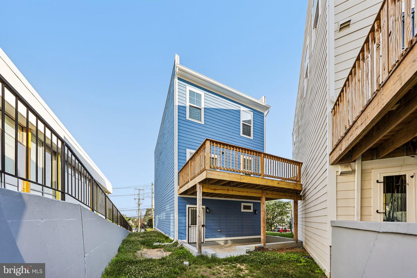 1501 ERIE ST SE, WASHINGTON, District Of Columbia 20020, 4 Bedrooms Bedrooms, ,4 BathroomsBathrooms,Residential,For sale,1501 ERIE ST SE,DCDC2173480 MLS # DCDC2173480
