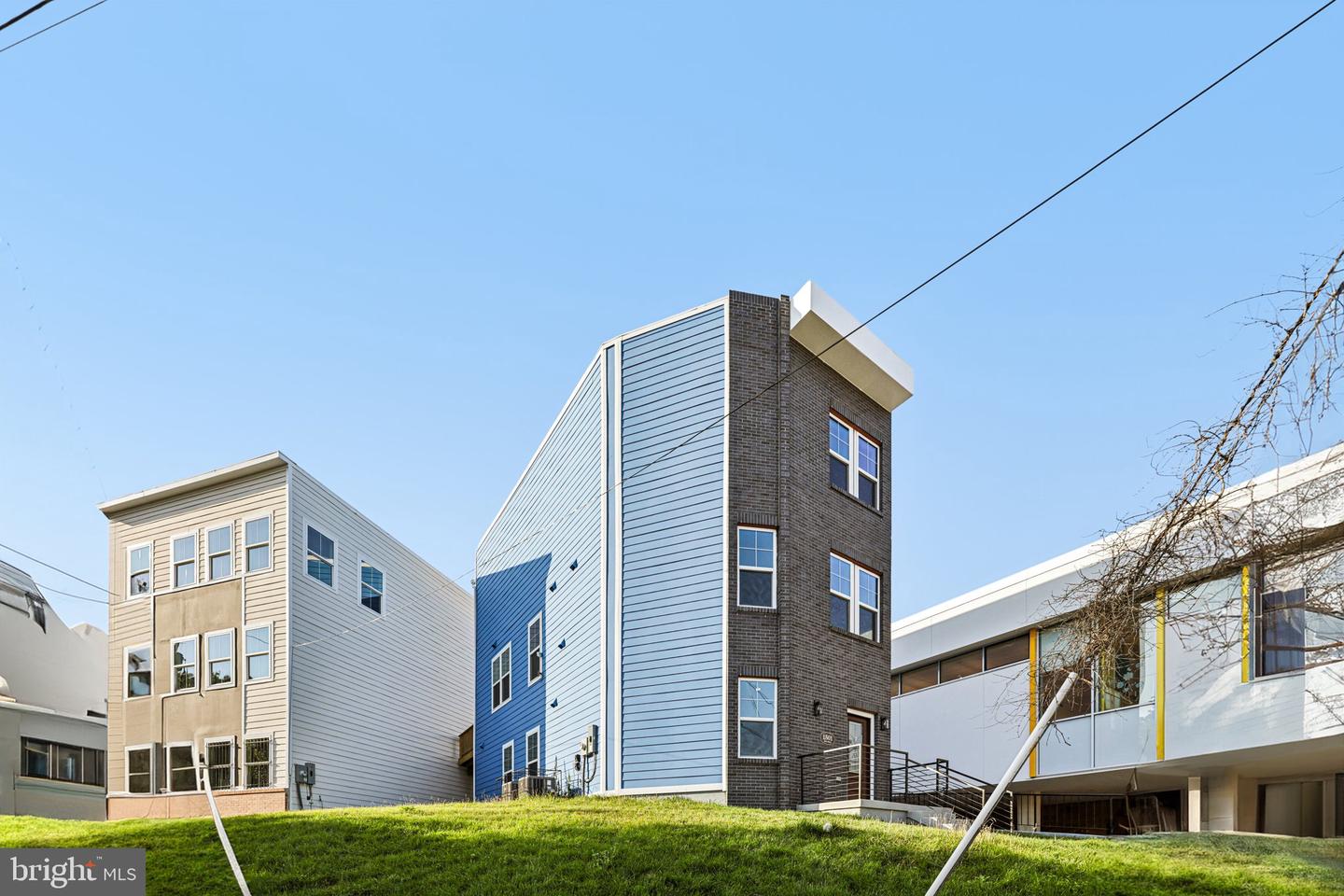 1501 ERIE ST SE, WASHINGTON, District Of Columbia 20020, 4 Bedrooms Bedrooms, ,4 BathroomsBathrooms,Residential,For sale,1501 ERIE ST SE,DCDC2173480 MLS # DCDC2173480