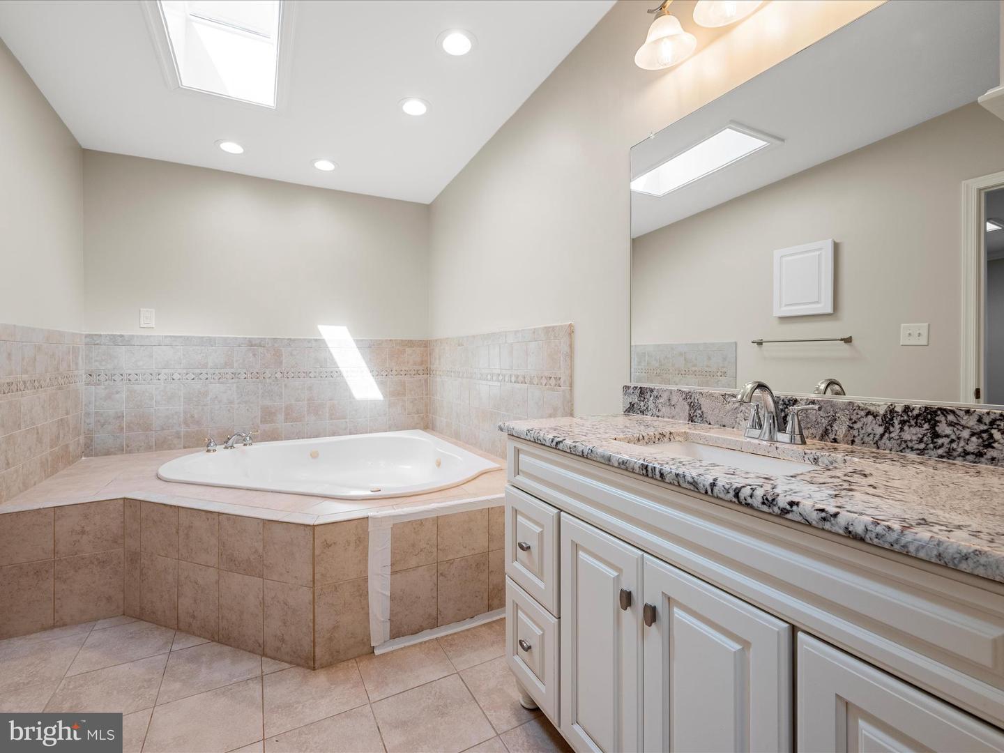 87 OLD WATERLOO RD, BOYCE, Virginia 22620, 5 Bedrooms Bedrooms, ,4 BathroomsBathrooms,Residential,For sale,87 OLD WATERLOO RD,VACL2003542 MLS # VACL2003542