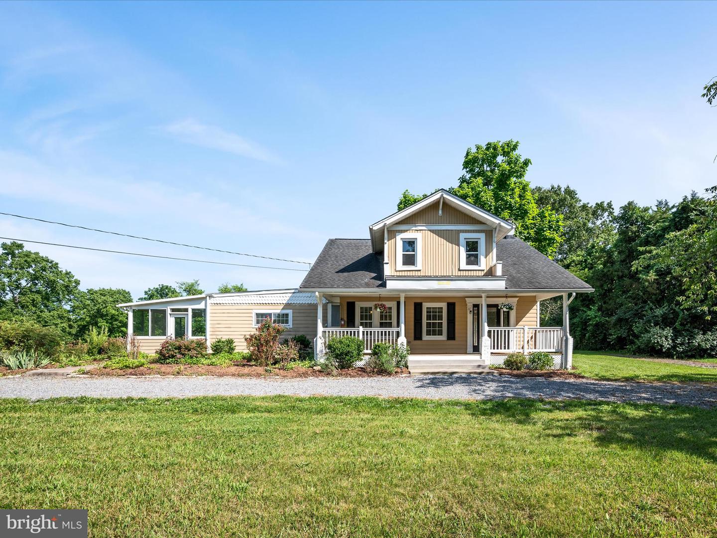 87 OLD WATERLOO RD, BOYCE, Virginia 22620, 5 Bedrooms Bedrooms, ,4 BathroomsBathrooms,Residential,For sale,87 OLD WATERLOO RD,VACL2003542 MLS # VACL2003542
