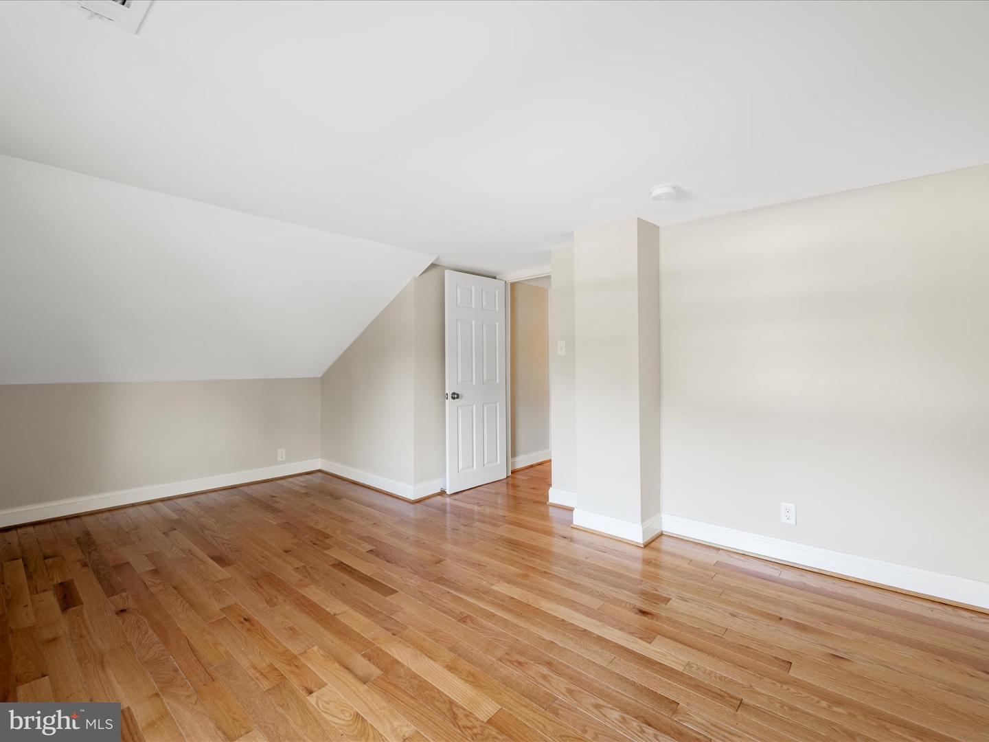 87 OLD WATERLOO RD, BOYCE, Virginia 22620, 5 Bedrooms Bedrooms, ,4 BathroomsBathrooms,Residential,For sale,87 OLD WATERLOO RD,VACL2003542 MLS # VACL2003542