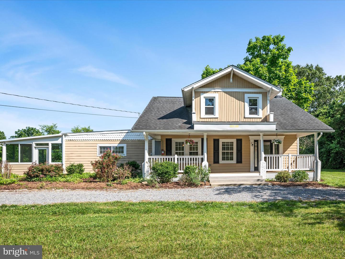 87 OLD WATERLOO RD, BOYCE, Virginia 22620, 5 Bedrooms Bedrooms, ,4 BathroomsBathrooms,Residential,For sale,87 OLD WATERLOO RD,VACL2003542 MLS # VACL2003542