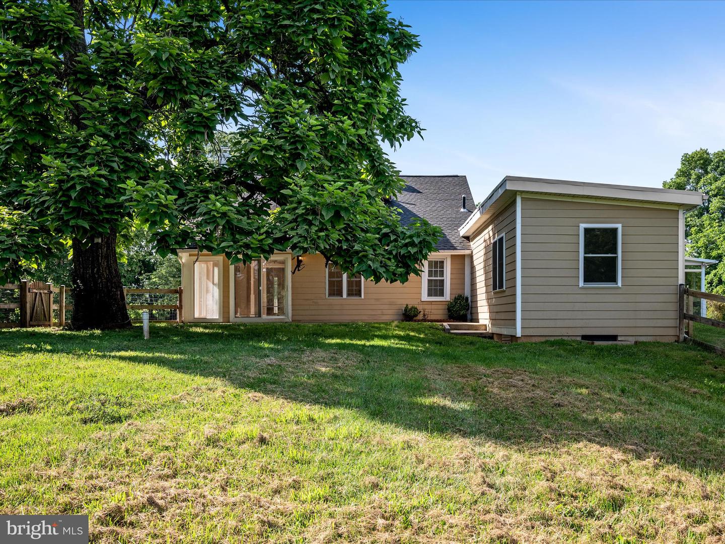 87 OLD WATERLOO RD, BOYCE, Virginia 22620, 5 Bedrooms Bedrooms, ,4 BathroomsBathrooms,Residential,For sale,87 OLD WATERLOO RD,VACL2003542 MLS # VACL2003542