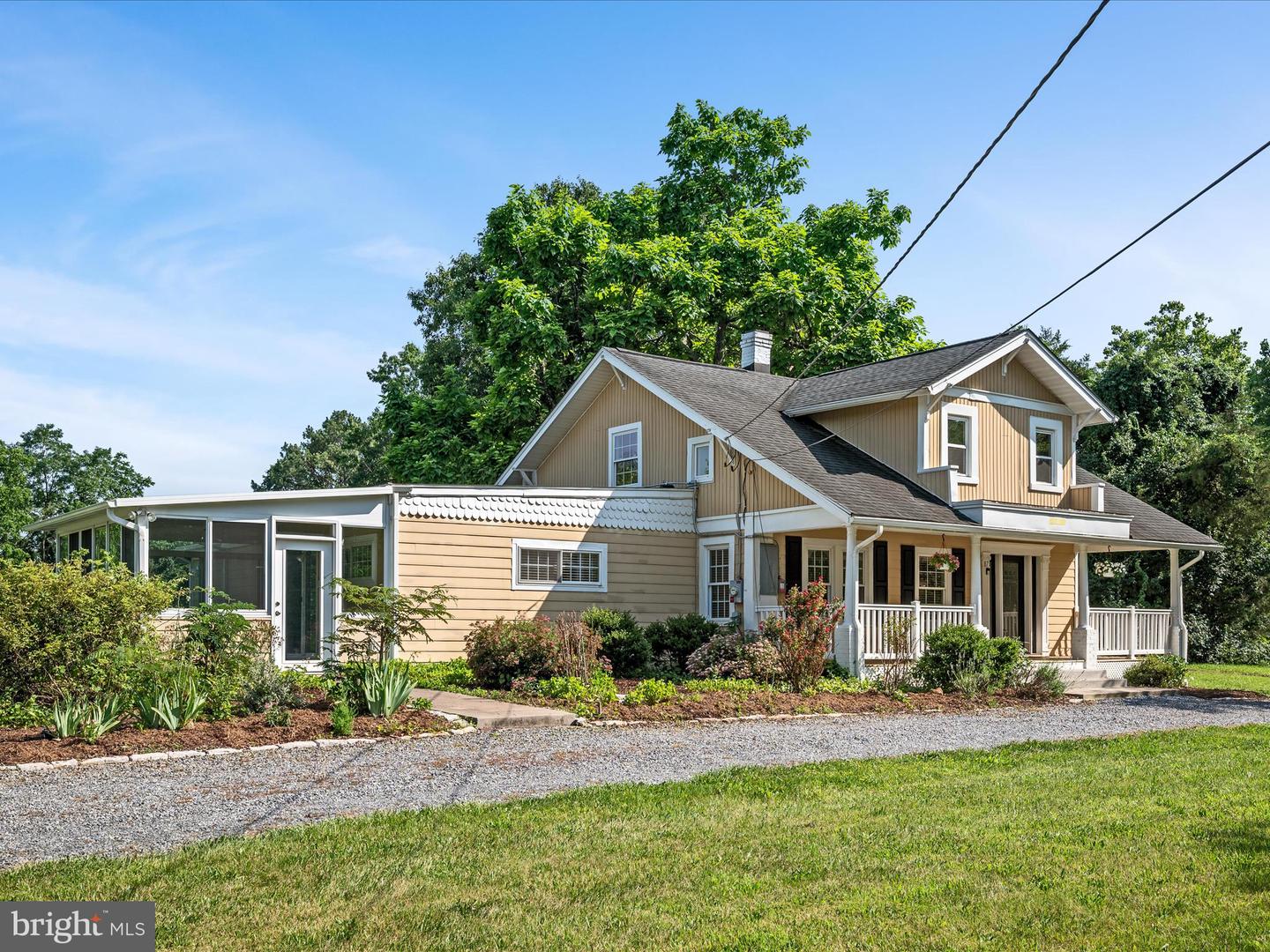 87 OLD WATERLOO RD, BOYCE, Virginia 22620, 5 Bedrooms Bedrooms, ,4 BathroomsBathrooms,Residential,For sale,87 OLD WATERLOO RD,VACL2003542 MLS # VACL2003542