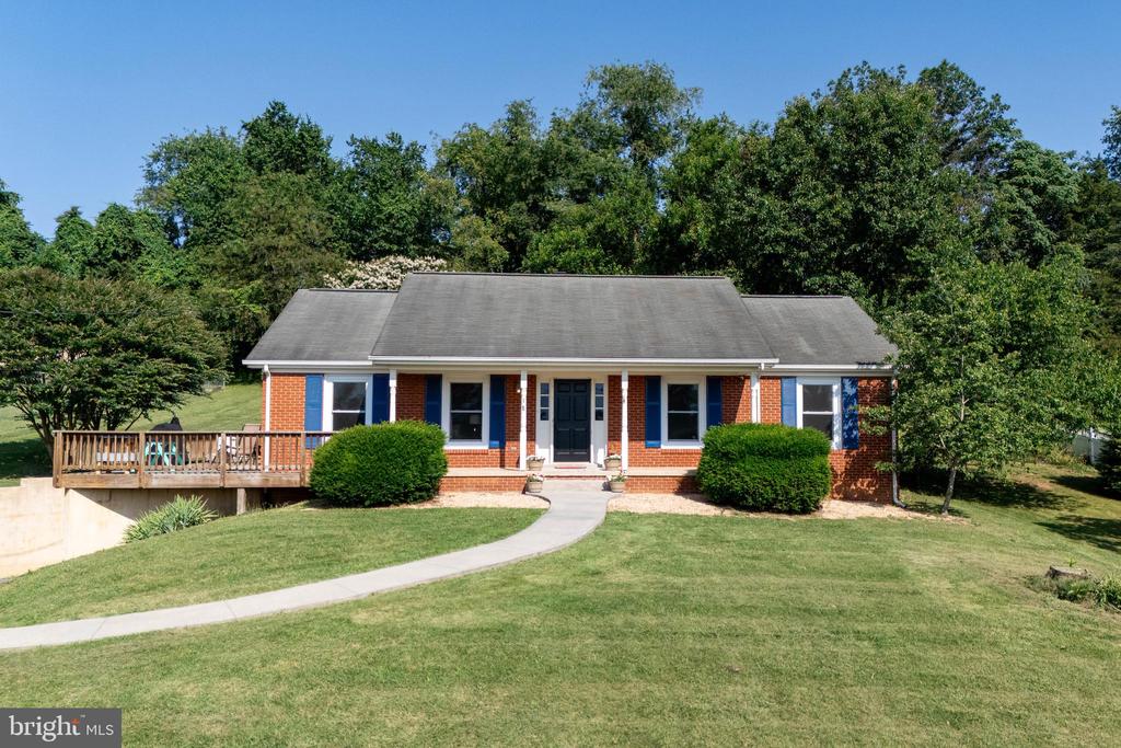 18 GREENFIELD RD, LURAY, Virginia 22835, 3 Bedrooms Bedrooms, ,3 BathroomsBathrooms,Residential,18 GREENFIELD RD,VAPA2005042 MLS # VAPA2005042