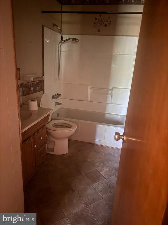 4814 STAGE JUNCTION RD, COLUMBIA, Virginia 23038, 2 Bedrooms Bedrooms, ,1 BathroomBathrooms,Residential,4814 STAGE JUNCTION RD,VAFN2000478 MLS # VAFN2000478