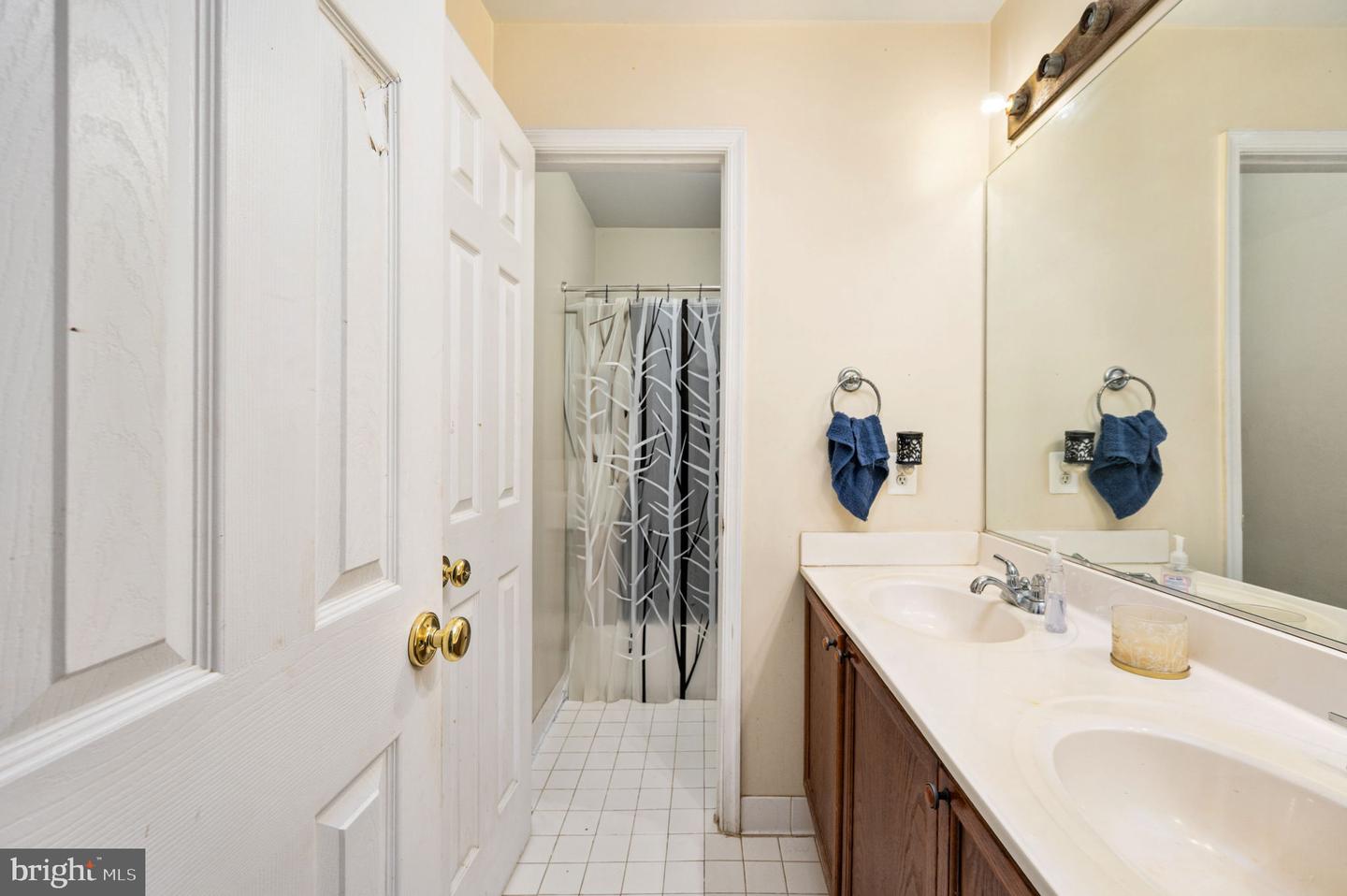 6804 LAKERIDGE DR, FREDERICKSBURG, Virginia 22407, 4 Bedrooms Bedrooms, ,2 BathroomsBathrooms,Residential,For sale,6804 LAKERIDGE DR,VASP2032456 MLS # VASP2032456