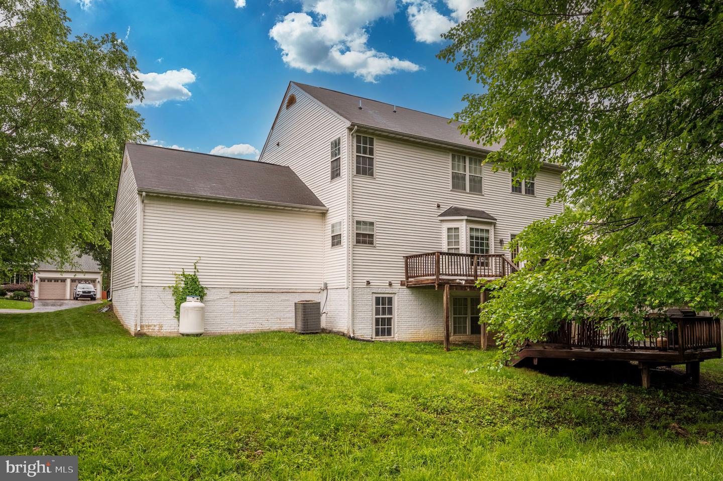 6804 LAKERIDGE DR, FREDERICKSBURG, Virginia 22407, 4 Bedrooms Bedrooms, ,2 BathroomsBathrooms,Residential,For sale,6804 LAKERIDGE DR,VASP2032456 MLS # VASP2032456