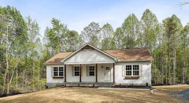 5903 STUBBS BRIDGE RD, MINERAL, Virginia 23117, 5 Bedrooms Bedrooms, ,3 BathroomsBathrooms,Residential,For sale,5903 STUBBS BRIDGE RD,VASP2032520 MLS # VASP2032520