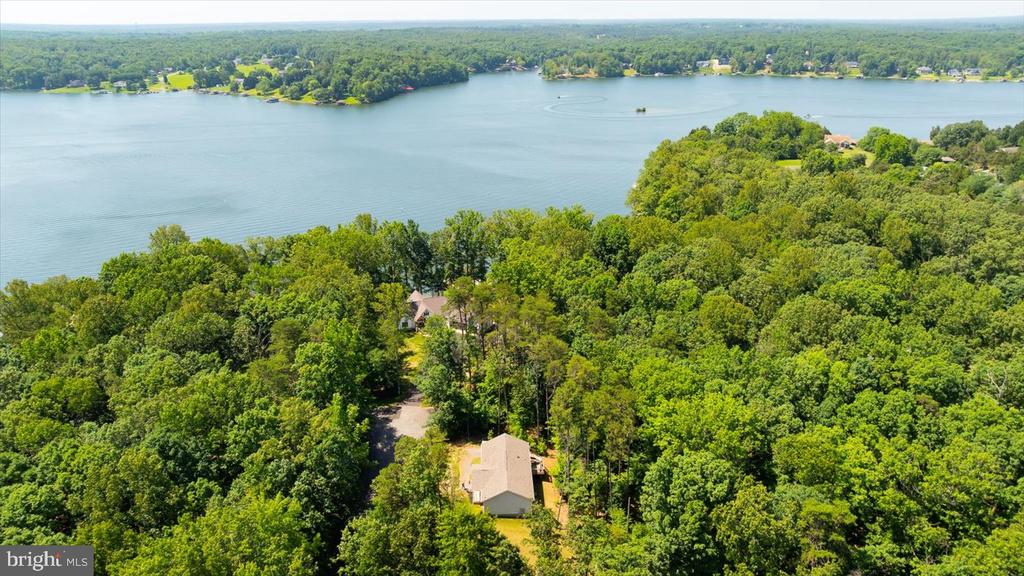 5404 TRIMMINGHAM CT, MINERAL, Virginia 23117, 3 Bedrooms Bedrooms, ,2 BathroomsBathrooms,Residential,5404 TRIMMINGHAM CT,VASP2034220 MLS # VASP2034220