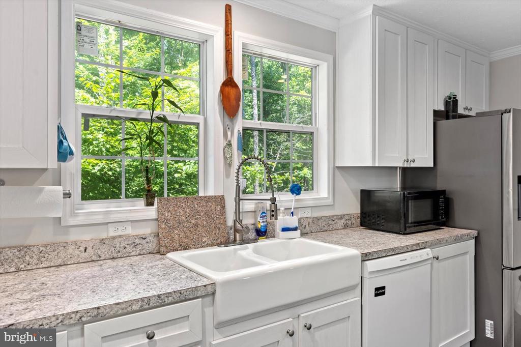 5404 TRIMMINGHAM CT, MINERAL, Virginia 23117, 3 Bedrooms Bedrooms, ,2 BathroomsBathrooms,Residential,5404 TRIMMINGHAM CT,VASP2034220 MLS # VASP2034220