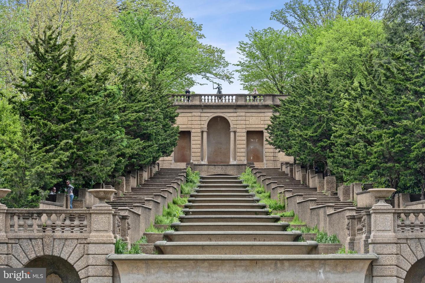 1700 KALORAMA RD NW #207, WASHINGTON, District Of Columbia 20009, 1 Bedroom Bedrooms, ,2 BathroomsBathrooms,Residential,For sale,1700 KALORAMA RD NW #207,DCDC2199264 MLS # DCDC2199264