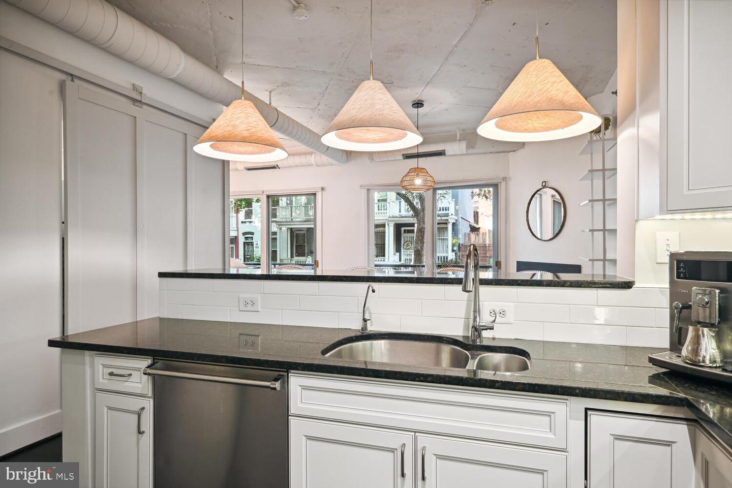 1700 KALORAMA RD NW #207, WASHINGTON, District Of Columbia 20009, 1 Bedroom Bedrooms, ,2 BathroomsBathrooms,Residential,For sale,1700 KALORAMA RD NW #207,DCDC2199264 MLS # DCDC2199264