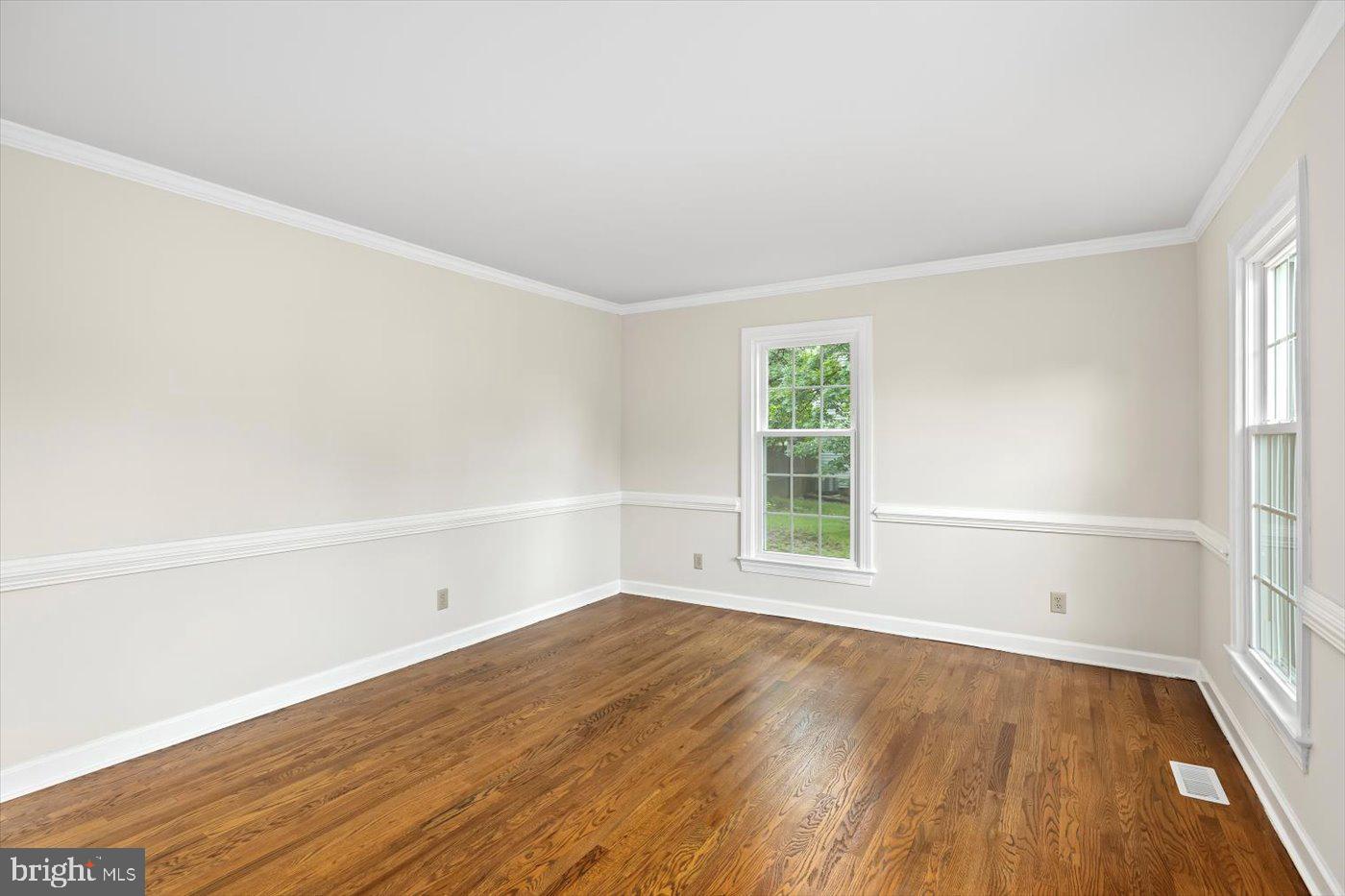 22 BRADDOCK DR, FREDERICKSBURG, Virginia 22405, 4 Bedrooms Bedrooms, ,3 BathroomsBathrooms,Residential,For sale,22 BRADDOCK DR,VAST2039010 MLS # VAST2039010