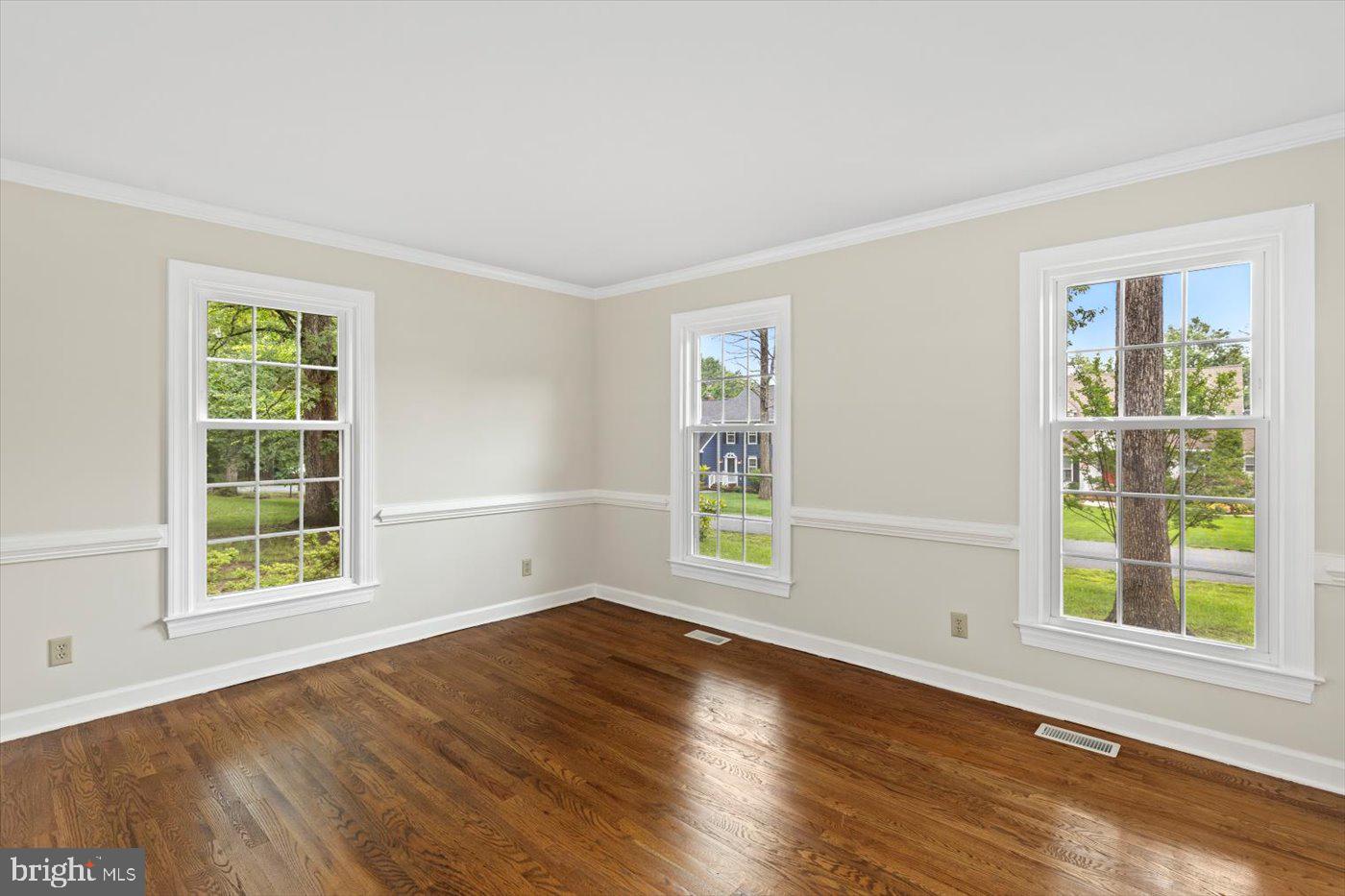 22 BRADDOCK DR, FREDERICKSBURG, Virginia 22405, 4 Bedrooms Bedrooms, ,3 BathroomsBathrooms,Residential,For sale,22 BRADDOCK DR,VAST2039010 MLS # VAST2039010