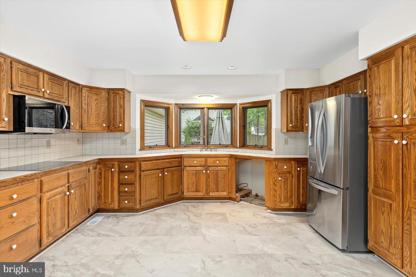 22 BRADDOCK DR, FREDERICKSBURG, Virginia 22405, 4 Bedrooms Bedrooms, ,3 BathroomsBathrooms,Residential,For sale,22 BRADDOCK DR,VAST2039010 MLS # VAST2039010