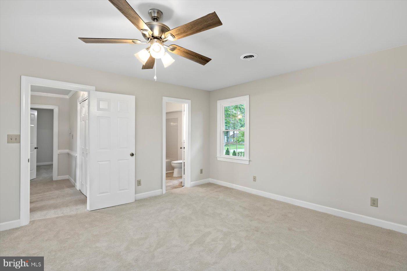 22 BRADDOCK DR, FREDERICKSBURG, Virginia 22405, 4 Bedrooms Bedrooms, ,3 BathroomsBathrooms,Residential,For sale,22 BRADDOCK DR,VAST2039010 MLS # VAST2039010