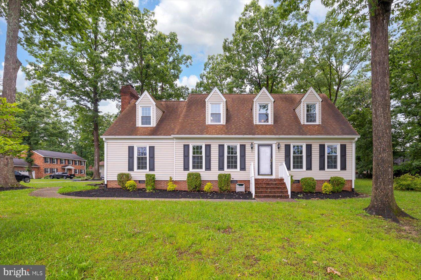 22 BRADDOCK DR, FREDERICKSBURG, Virginia 22405, 4 Bedrooms Bedrooms, ,3 BathroomsBathrooms,Residential,For sale,22 BRADDOCK DR,VAST2039010 MLS # VAST2039010