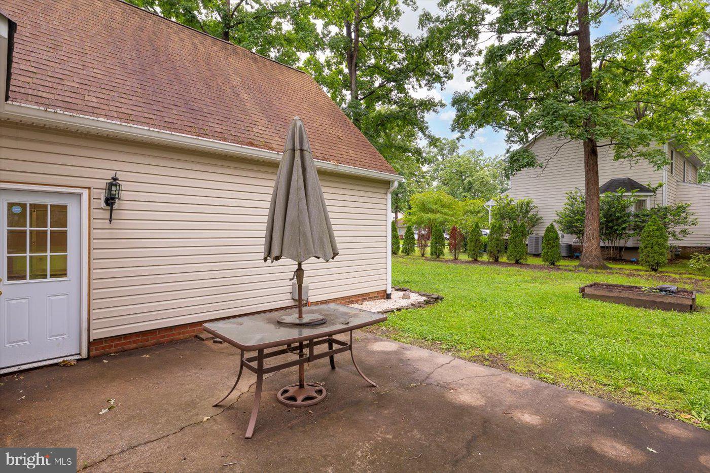 22 BRADDOCK DR, FREDERICKSBURG, Virginia 22405, 4 Bedrooms Bedrooms, ,3 BathroomsBathrooms,Residential,For sale,22 BRADDOCK DR,VAST2039010 MLS # VAST2039010