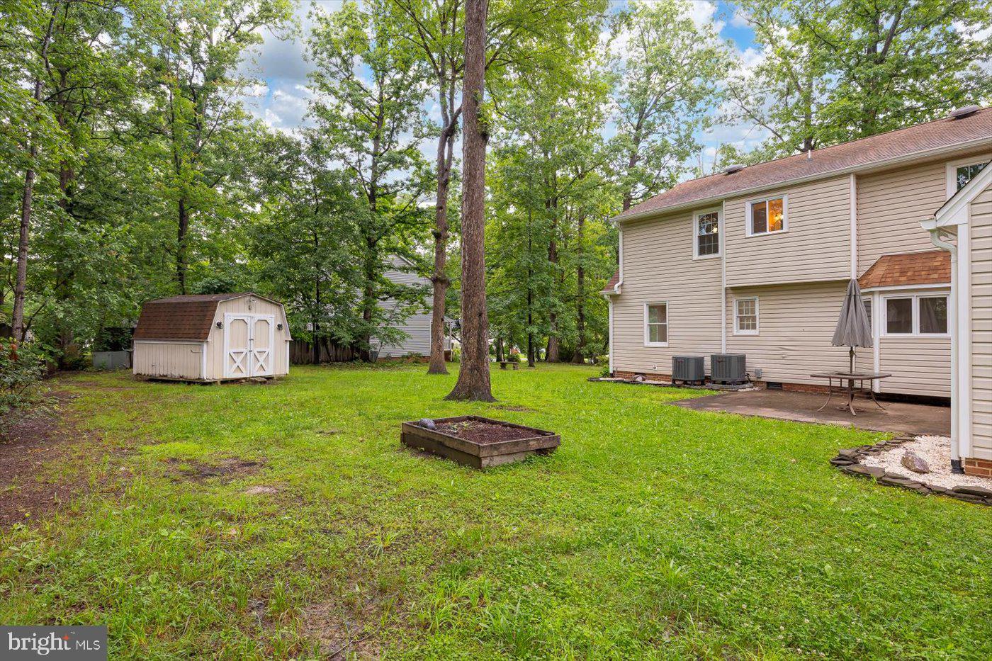 22 BRADDOCK DR, FREDERICKSBURG, Virginia 22405, 4 Bedrooms Bedrooms, ,3 BathroomsBathrooms,Residential,For sale,22 BRADDOCK DR,VAST2039010 MLS # VAST2039010