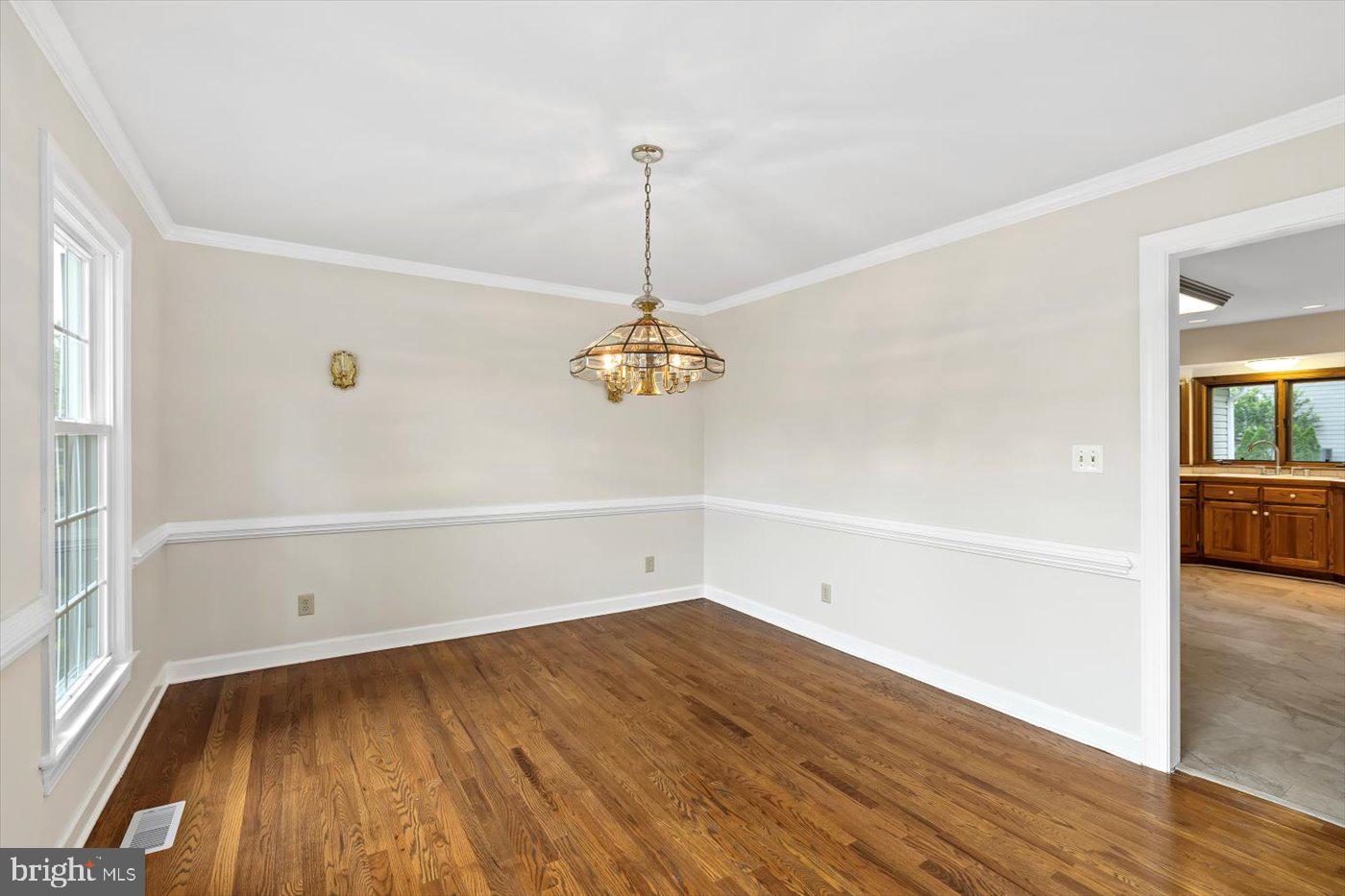 22 BRADDOCK DR, FREDERICKSBURG, Virginia 22405, 4 Bedrooms Bedrooms, ,3 BathroomsBathrooms,Residential,For sale,22 BRADDOCK DR,VAST2039010 MLS # VAST2039010