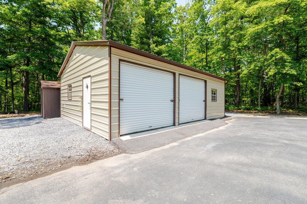 4201 BROWN MOUNTAIN LN, ELKTON, Virginia 22827, 4 Bedrooms Bedrooms, ,3 BathroomsBathrooms,Residential,4201 BROWN MOUNTAIN LN,666124 MLS # 666124
