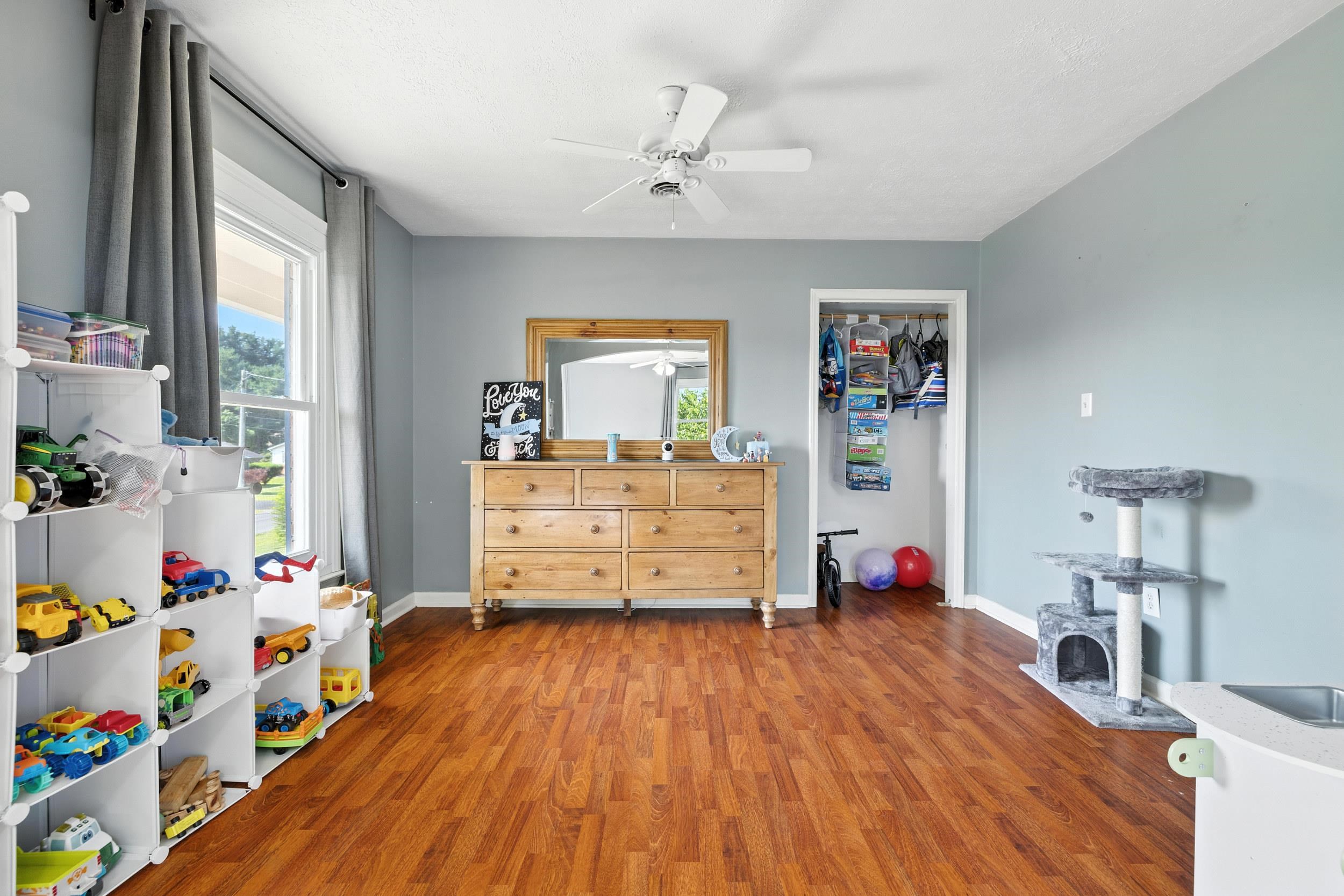 18 GREENFIELD RD, LURAY, Virginia 22835, 3 Bedrooms Bedrooms, ,3 BathroomsBathrooms,Residential,18 GREENFIELD RD,666136 MLS # 666136