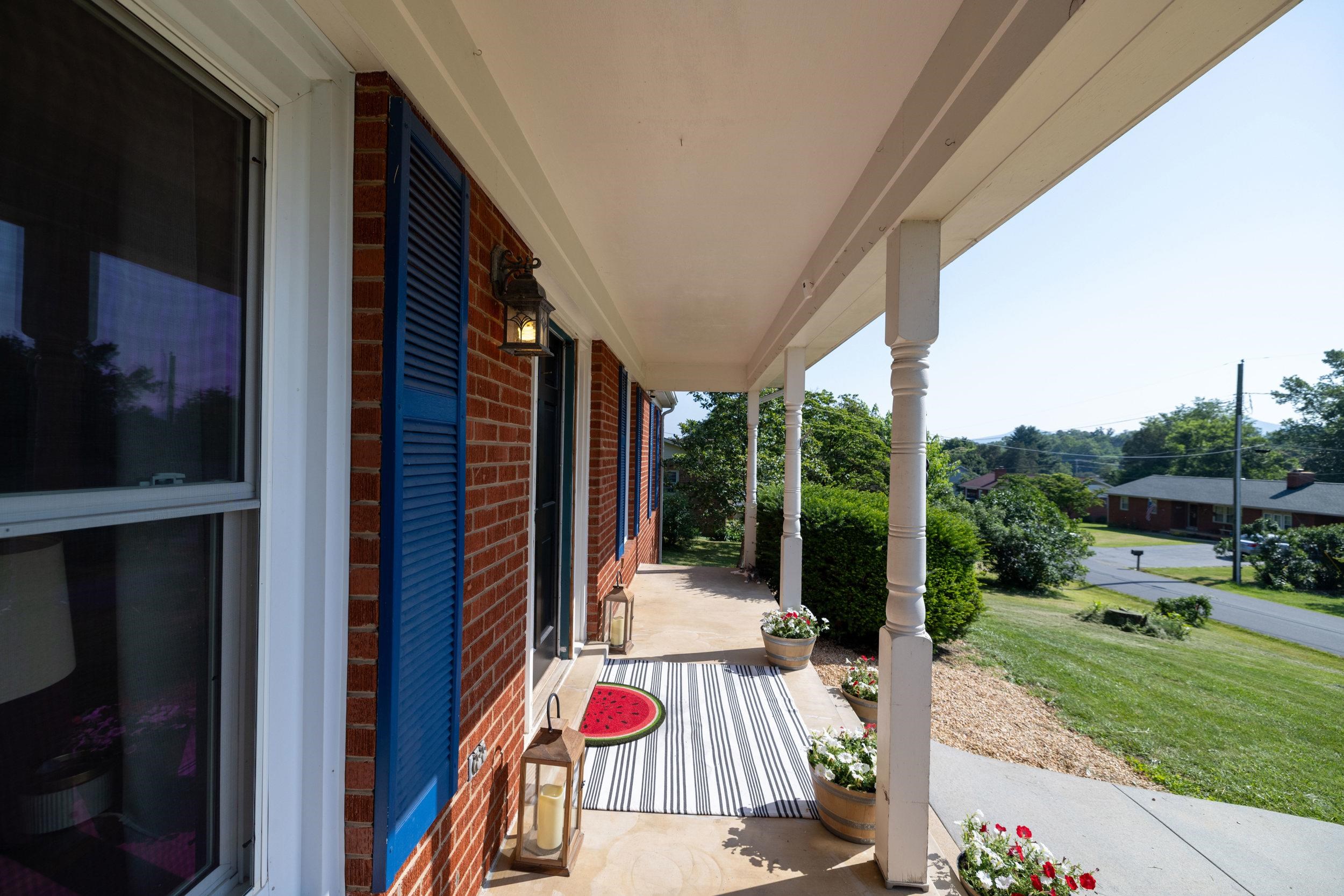18 GREENFIELD RD, LURAY, Virginia 22835, 3 Bedrooms Bedrooms, ,3 BathroomsBathrooms,Residential,18 GREENFIELD RD,666136 MLS # 666136