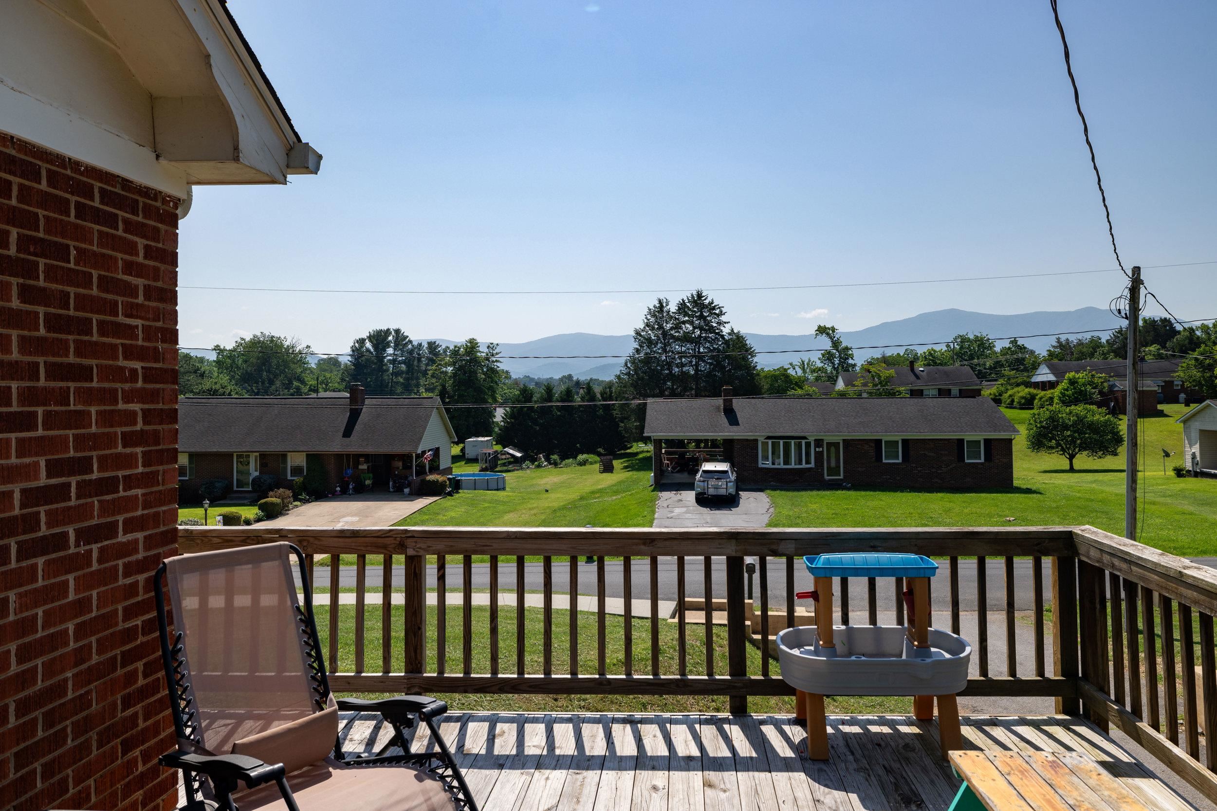 18 GREENFIELD RD, LURAY, Virginia 22835, 3 Bedrooms Bedrooms, ,3 BathroomsBathrooms,Residential,18 GREENFIELD RD,666136 MLS # 666136
