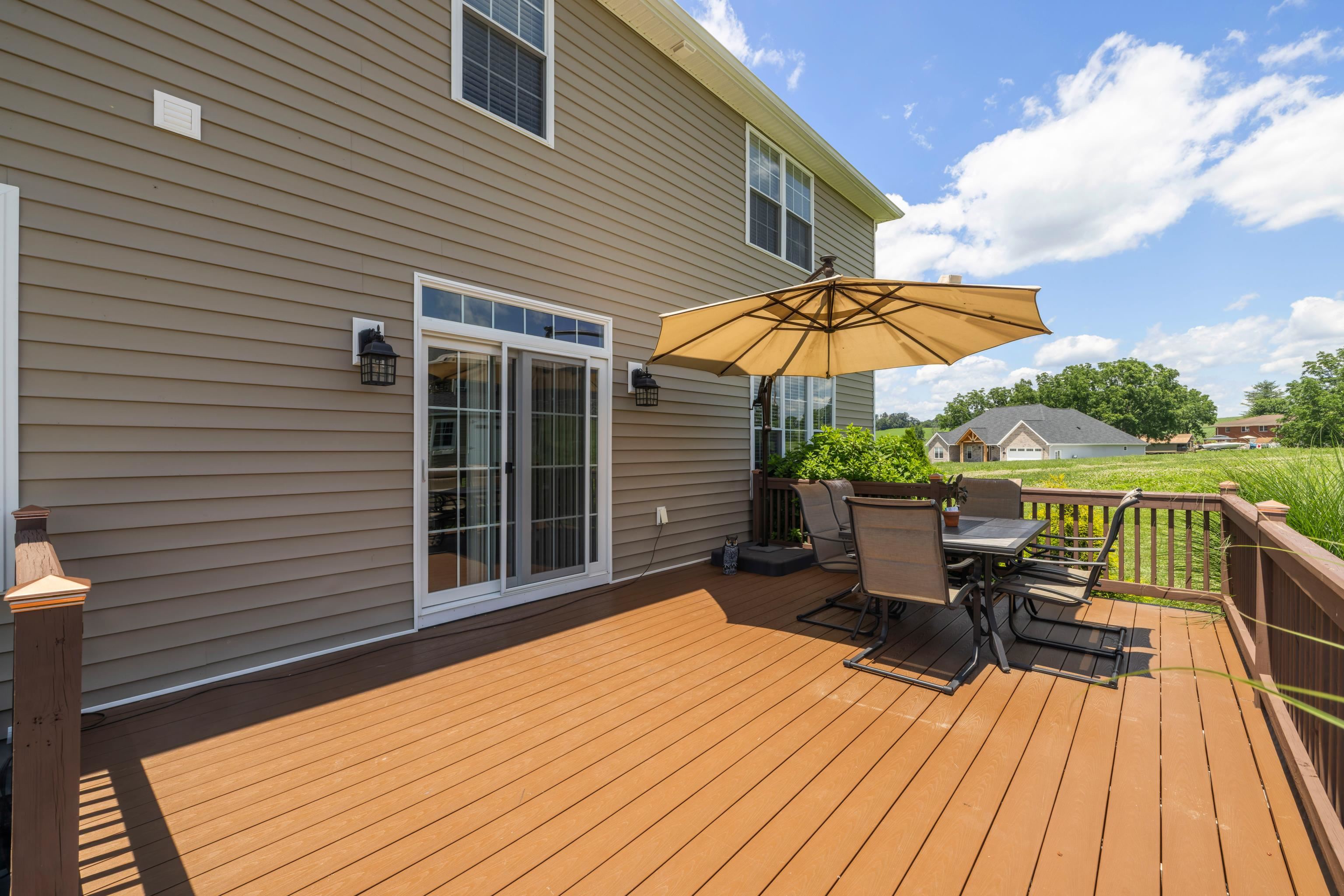 *maintenance free flooring