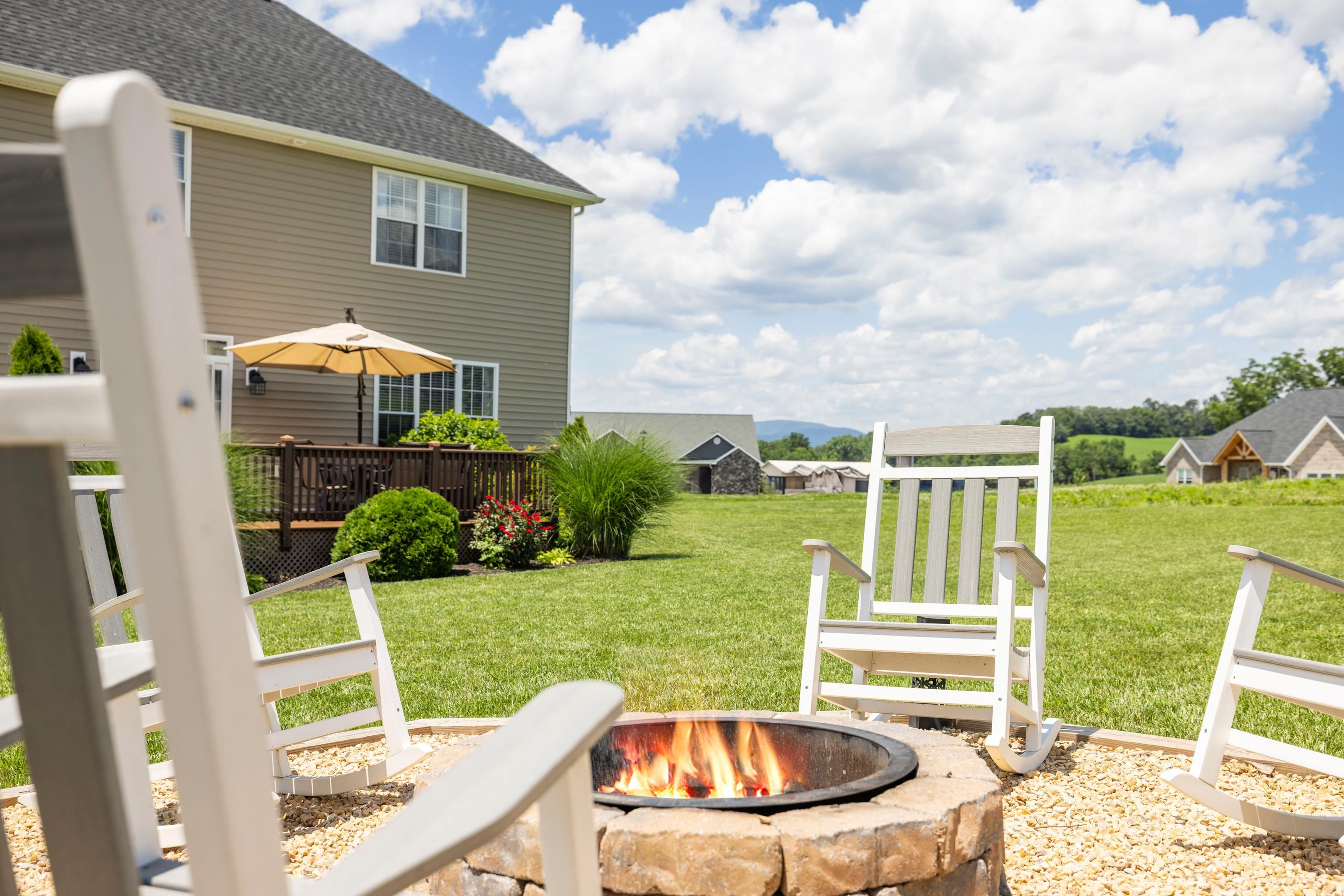 130 TURBINE LN, BRIDGEWATER, Virginia 22812, 4 Bedrooms Bedrooms, ,2 BathroomsBathrooms,Residential,Meticulously Maintained Home in Like New Condition,130 TURBINE LN,666137 MLS # 666137