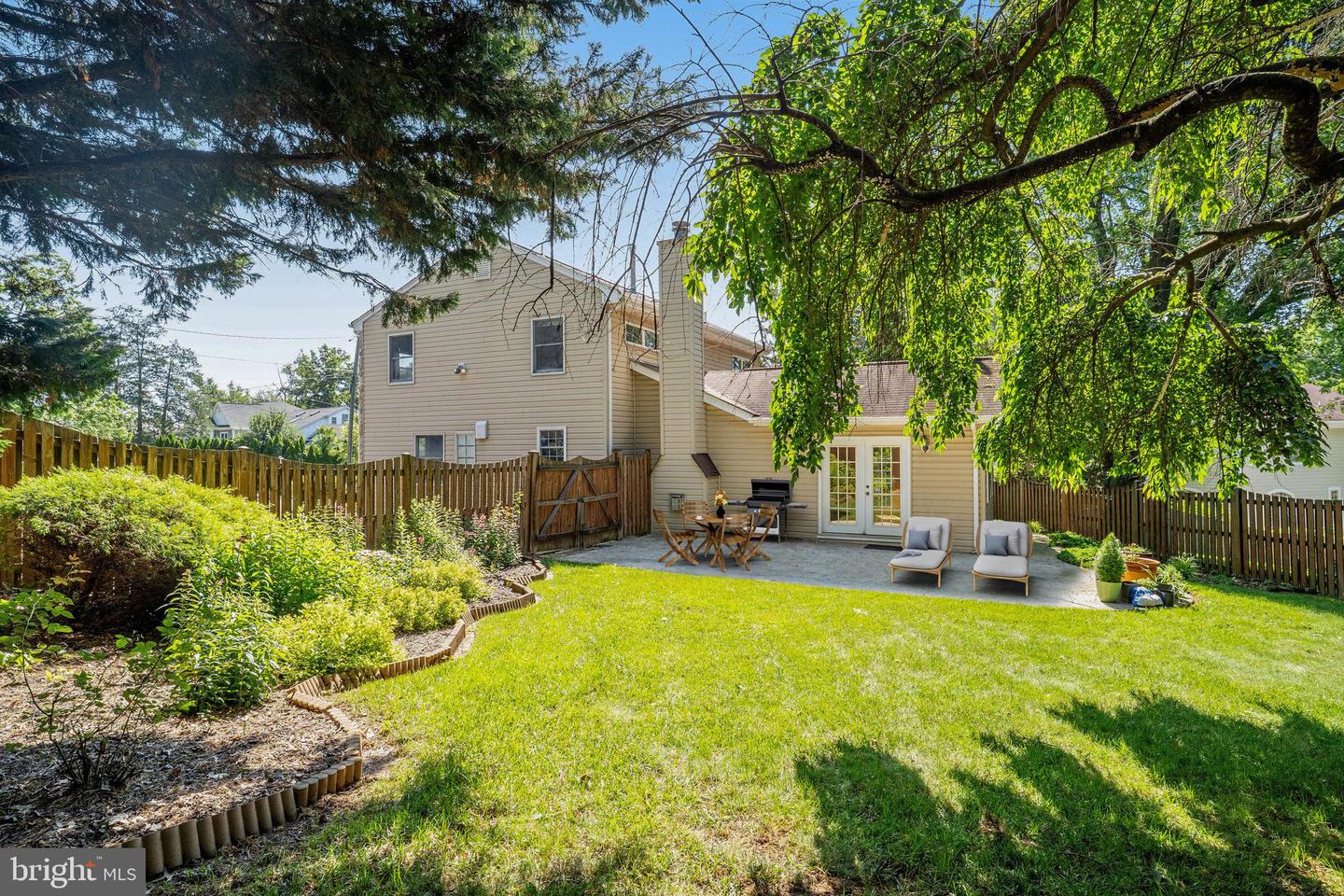 2052 ARCH DR, FALLS CHURCH, Virginia 22043, 4 Bedrooms Bedrooms, ,3 BathroomsBathrooms,Residential,For sale,2052 ARCH DR,VAFX2242242 MLS # VAFX2242242