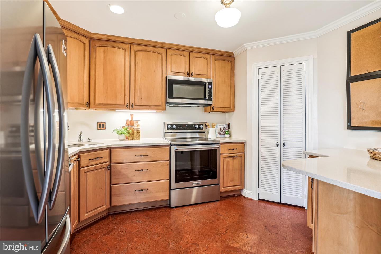 955 26TH ST NW #512, WASHINGTON, District Of Columbia 20037, 2 Bedrooms Bedrooms, ,2 BathroomsBathrooms,Residential,For sale,955 26TH ST NW #512,DCDC2203004 MLS # DCDC2203004