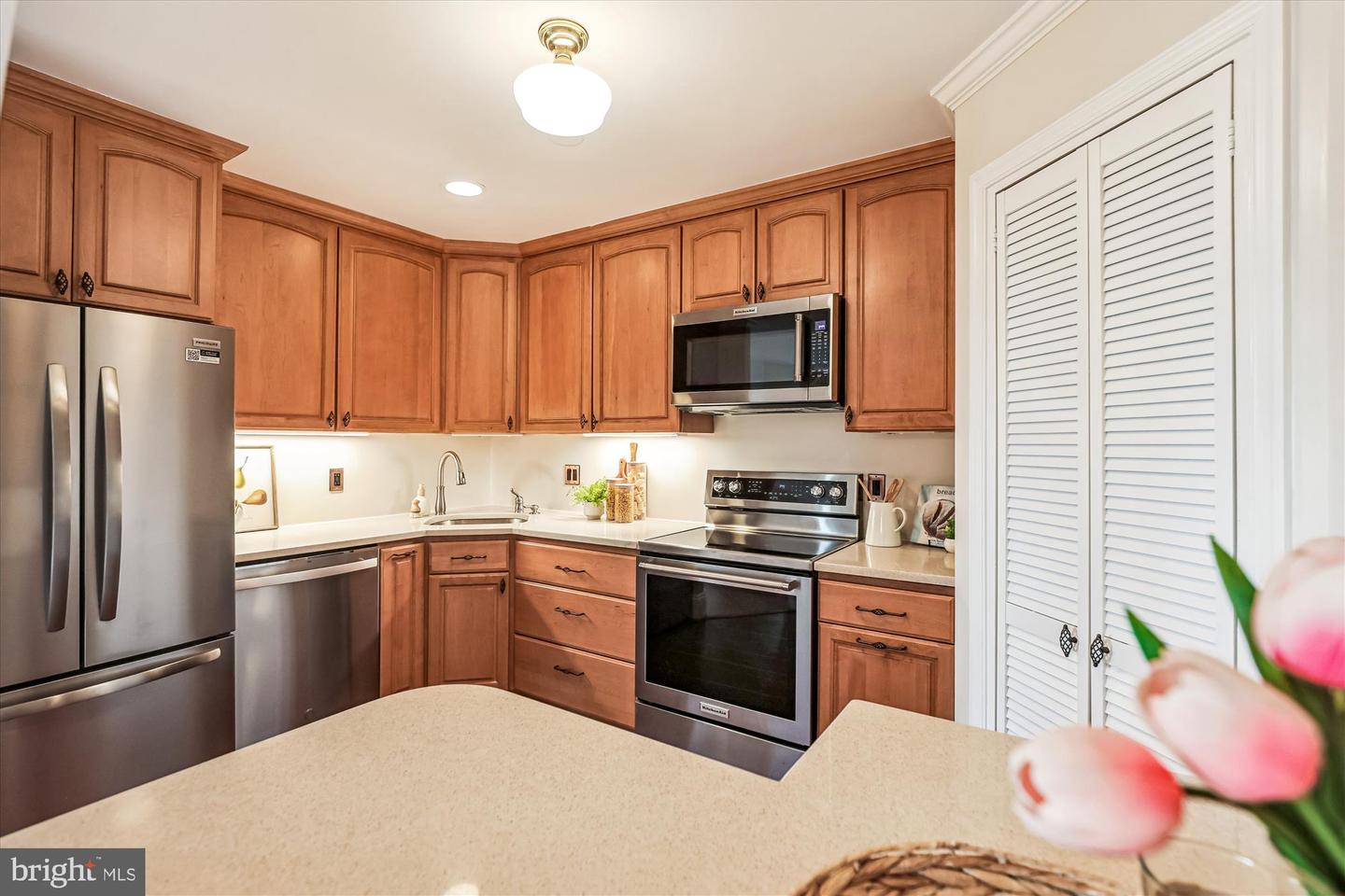 955 26TH ST NW #512, WASHINGTON, District Of Columbia 20037, 2 Bedrooms Bedrooms, ,2 BathroomsBathrooms,Residential,For sale,955 26TH ST NW #512,DCDC2203004 MLS # DCDC2203004