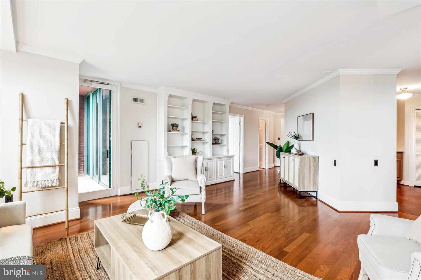 955 26TH ST NW #512, WASHINGTON, District Of Columbia 20037, 2 Bedrooms Bedrooms, ,2 BathroomsBathrooms,Residential,For sale,955 26TH ST NW #512,DCDC2203004 MLS # DCDC2203004