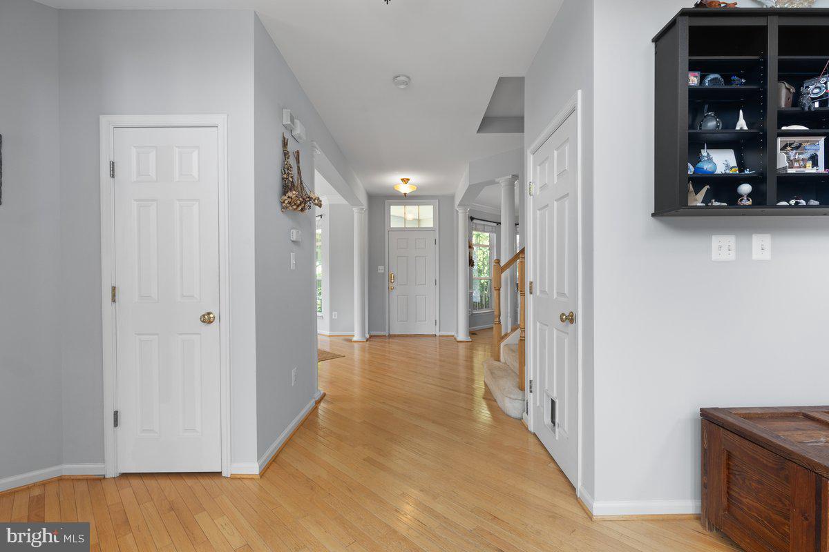 8341 TILLETT LOOP, MANASSAS, Virginia 20110, 4 Bedrooms Bedrooms, ,2 BathroomsBathrooms,Residential,For sale,8341 TILLETT LOOP,VAMN2008434 MLS # VAMN2008434