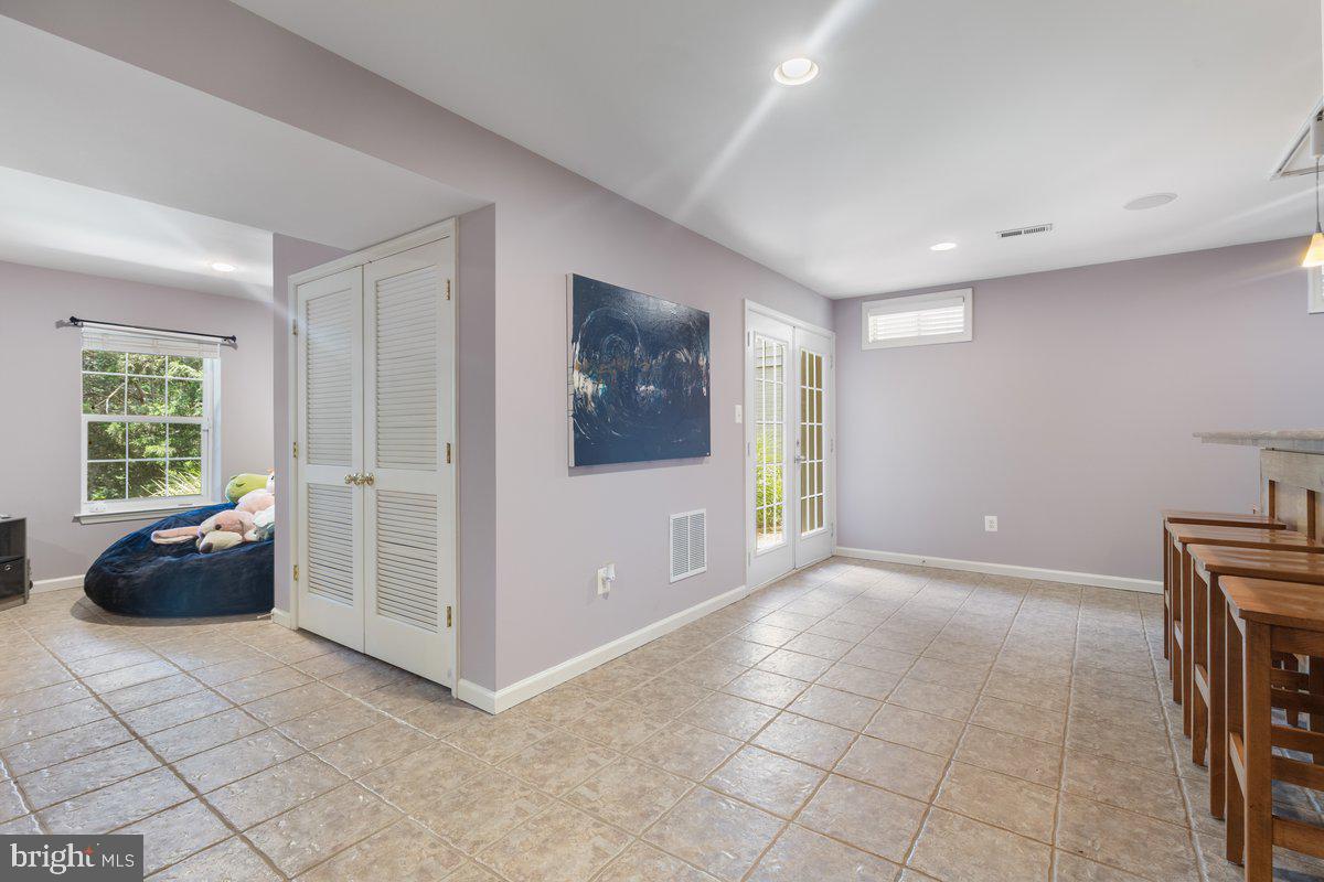 8341 TILLETT LOOP, MANASSAS, Virginia 20110, 4 Bedrooms Bedrooms, ,2 BathroomsBathrooms,Residential,For sale,8341 TILLETT LOOP,VAMN2008434 MLS # VAMN2008434