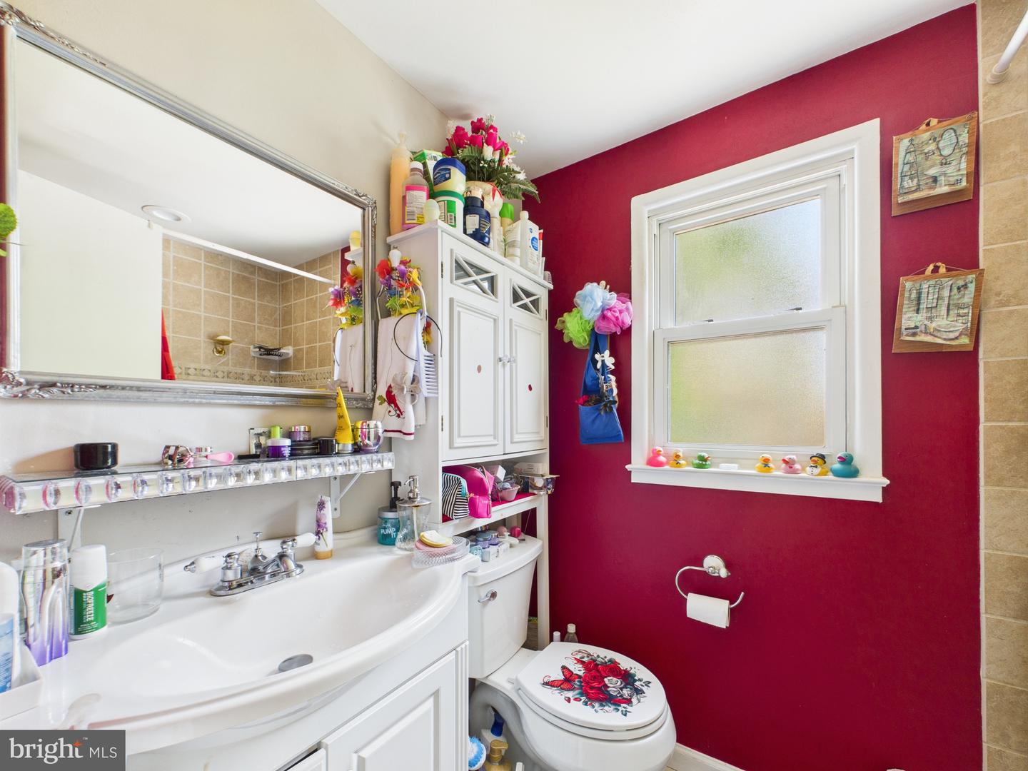 2206 CULPEPER DR, WOODBRIDGE, Virginia 22191, 6 Bedrooms Bedrooms, ,3 BathroomsBathrooms,Residential,For sale,2206 CULPEPER DR,VAPW2095884 MLS # VAPW2095884