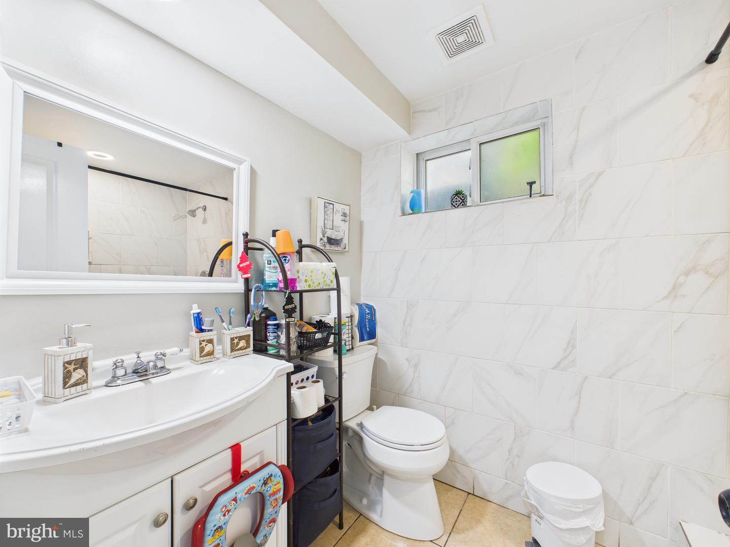 2206 CULPEPER DR, WOODBRIDGE, Virginia 22191, 6 Bedrooms Bedrooms, ,3 BathroomsBathrooms,Residential,For sale,2206 CULPEPER DR,VAPW2095884 MLS # VAPW2095884