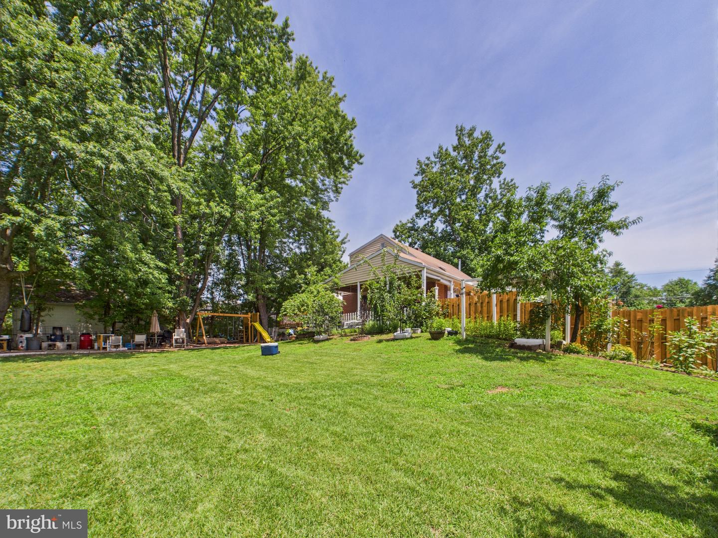 2206 CULPEPER DR, WOODBRIDGE, Virginia 22191, 6 Bedrooms Bedrooms, ,3 BathroomsBathrooms,Residential,For sale,2206 CULPEPER DR,VAPW2095884 MLS # VAPW2095884